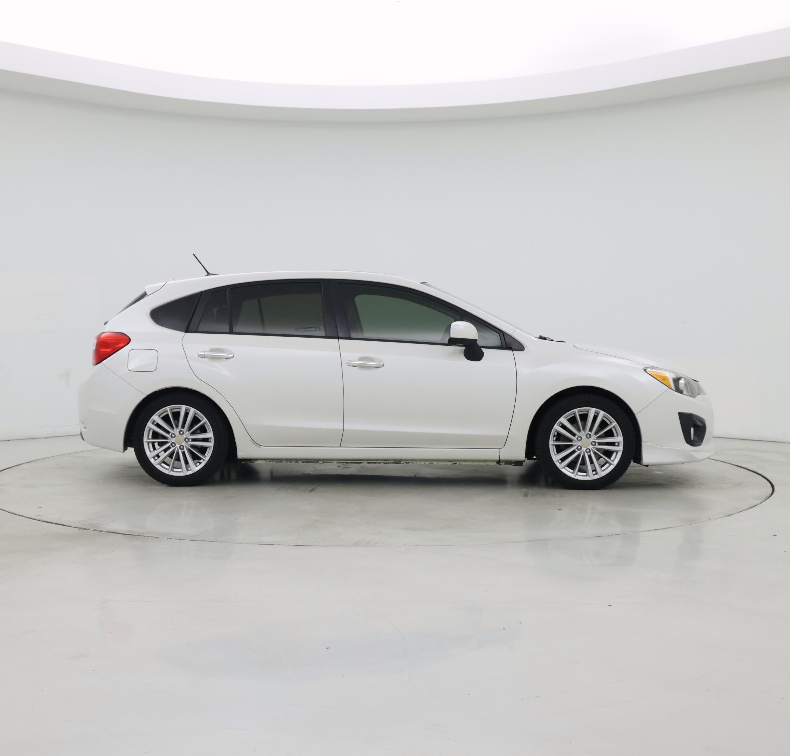 Thumbnail: 2014 Subaru Impreza - 7