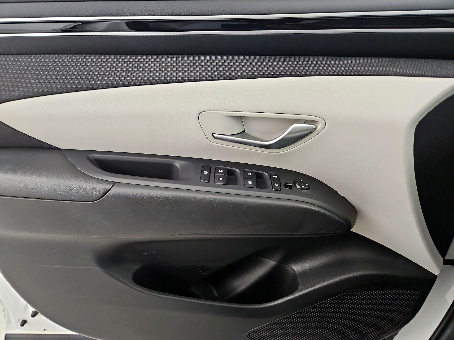 Thumbnail: 2023 Hyundai Tucson - 12