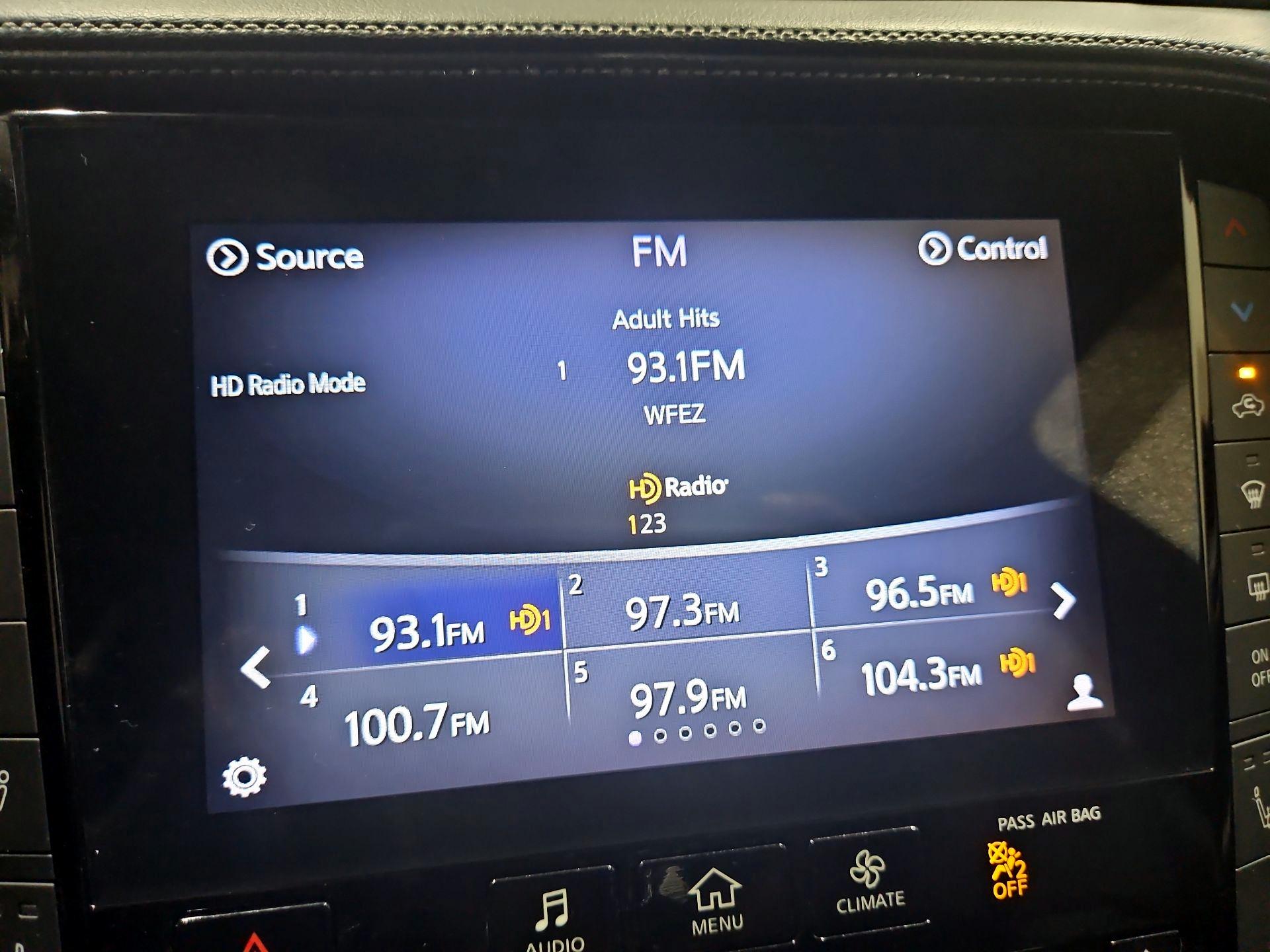 Thumbnail: 2019 INFINITI QX50 - 16