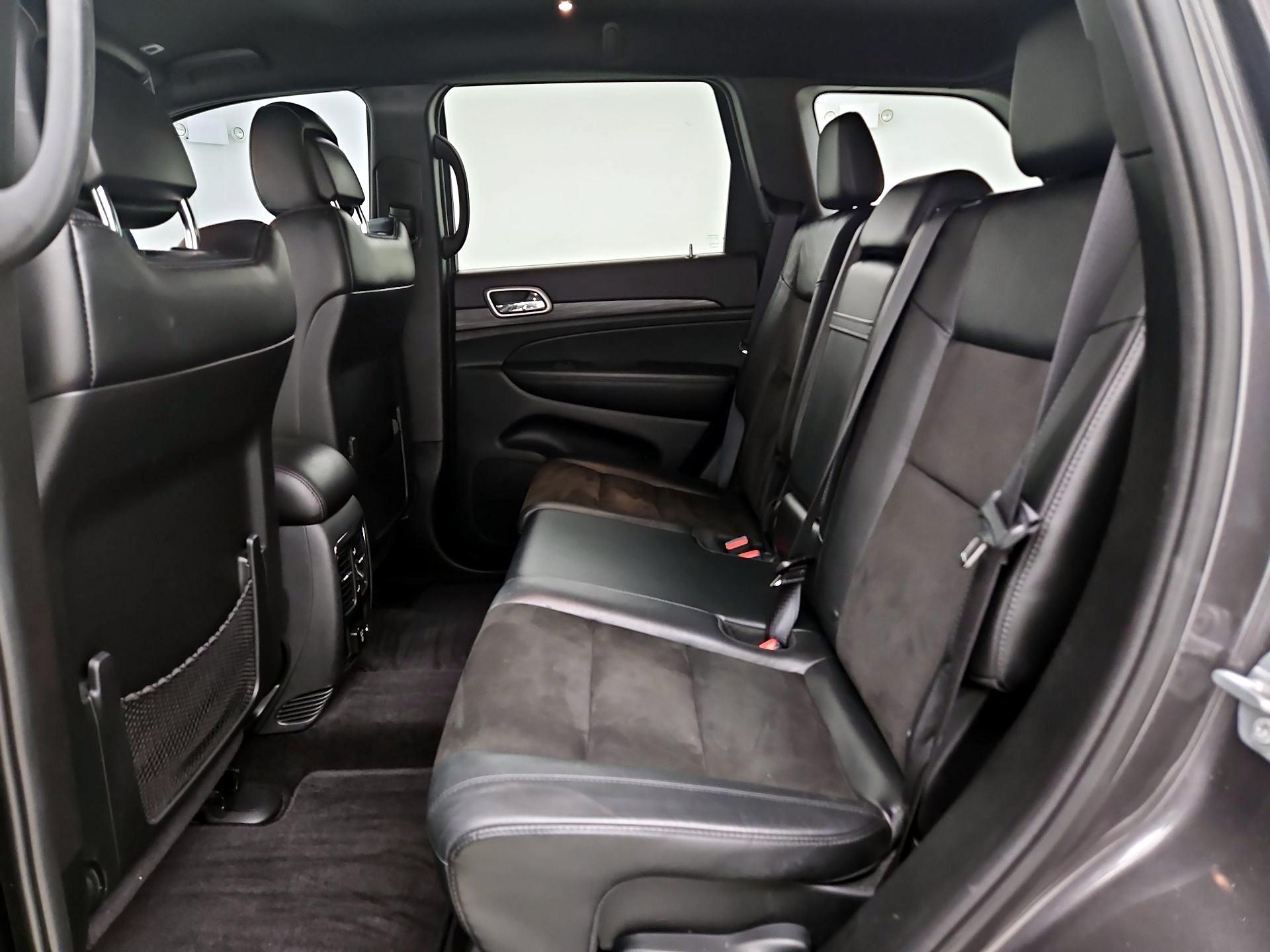 Thumbnail: 2019 Jeep Grand Cherokee - 20