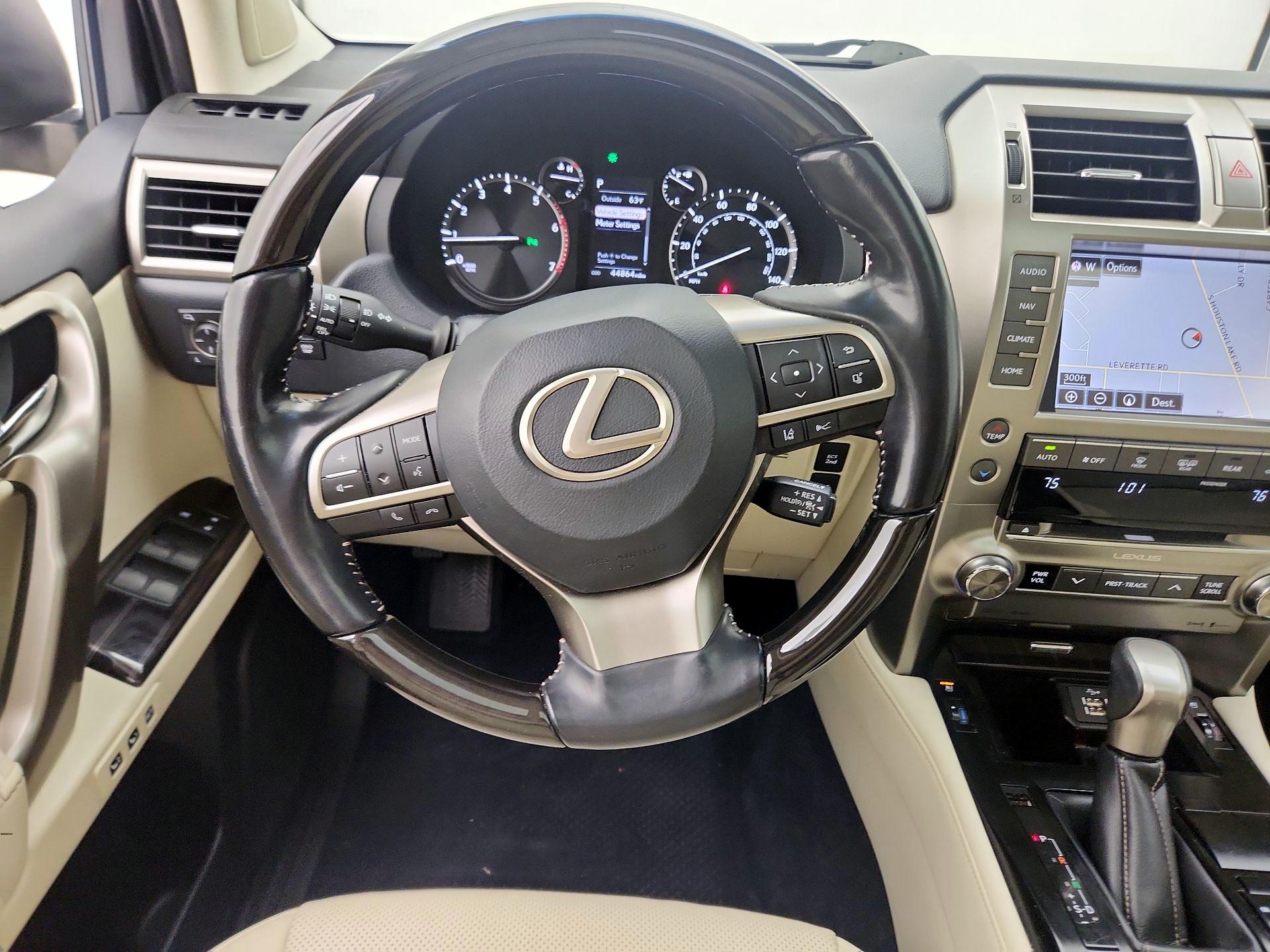 Thumbnail: 2021 Lexus GX - 10