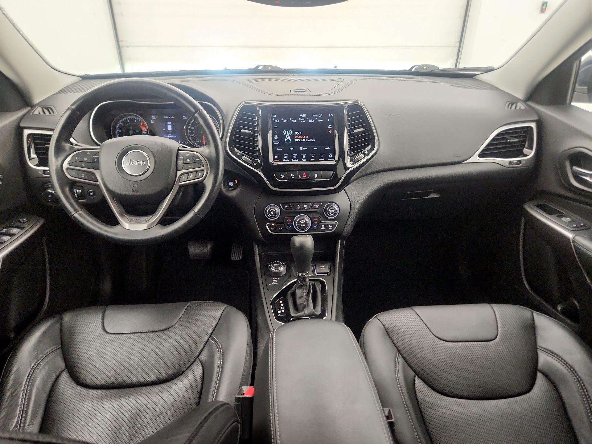 Thumbnail: 2021 Jeep Cherokee - 9