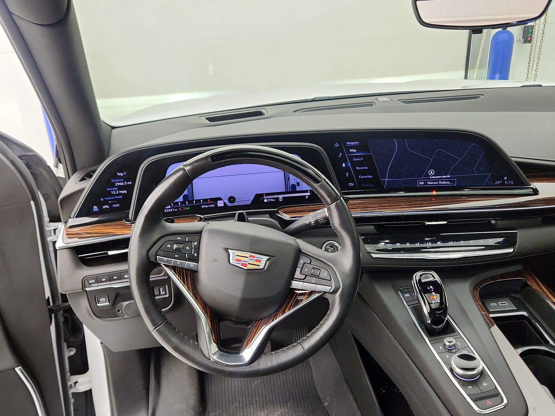Thumbnail: 2023 Cadillac Escalade - 9
