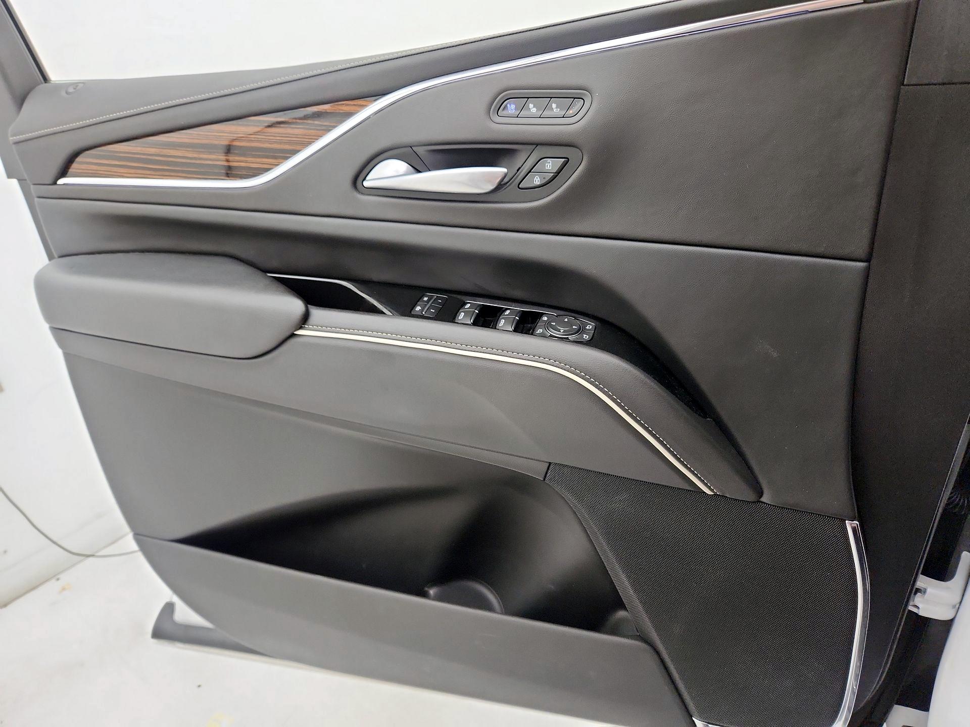 Thumbnail: 2023 Cadillac Escalade - 12