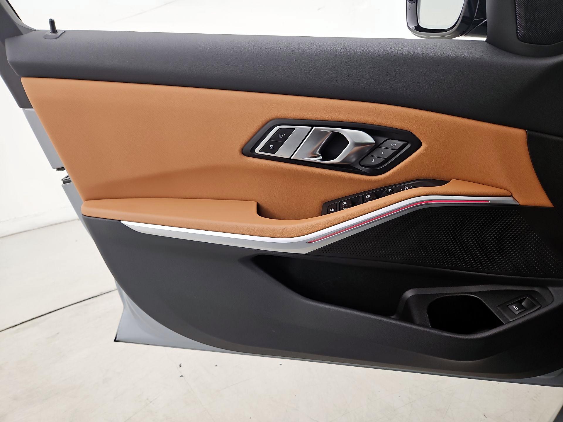 Thumbnail: 2023 BMW 3 Series - 12