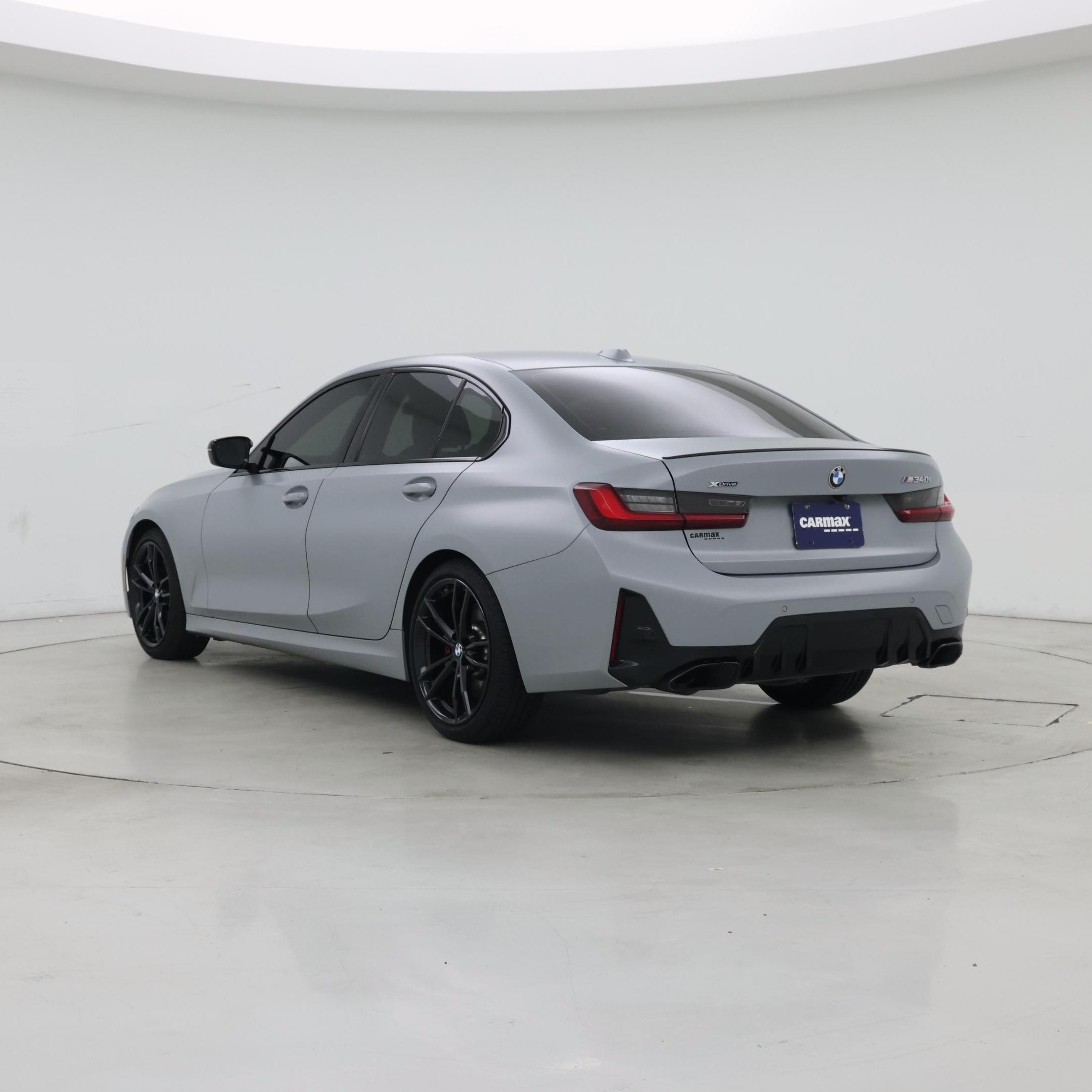 Thumbnail: 2023 BMW 3 Series - 2