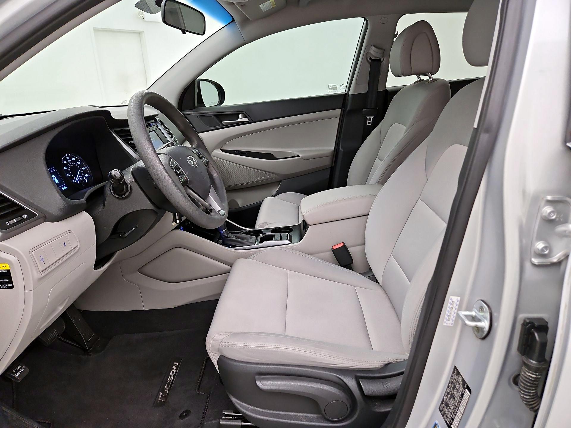 Thumbnail: 2018 Hyundai Tucson - 11