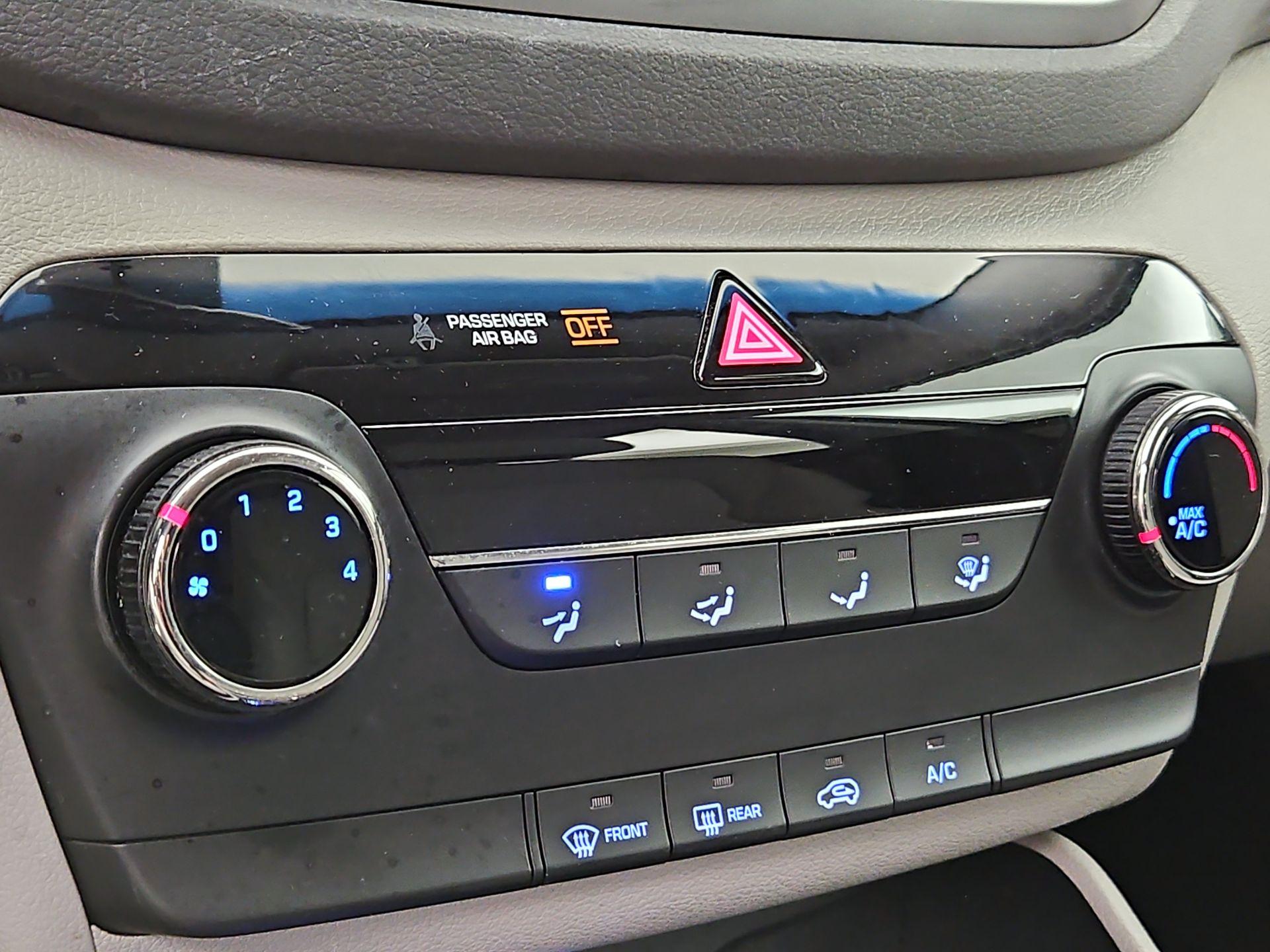 Thumbnail: 2018 Hyundai Tucson - 16