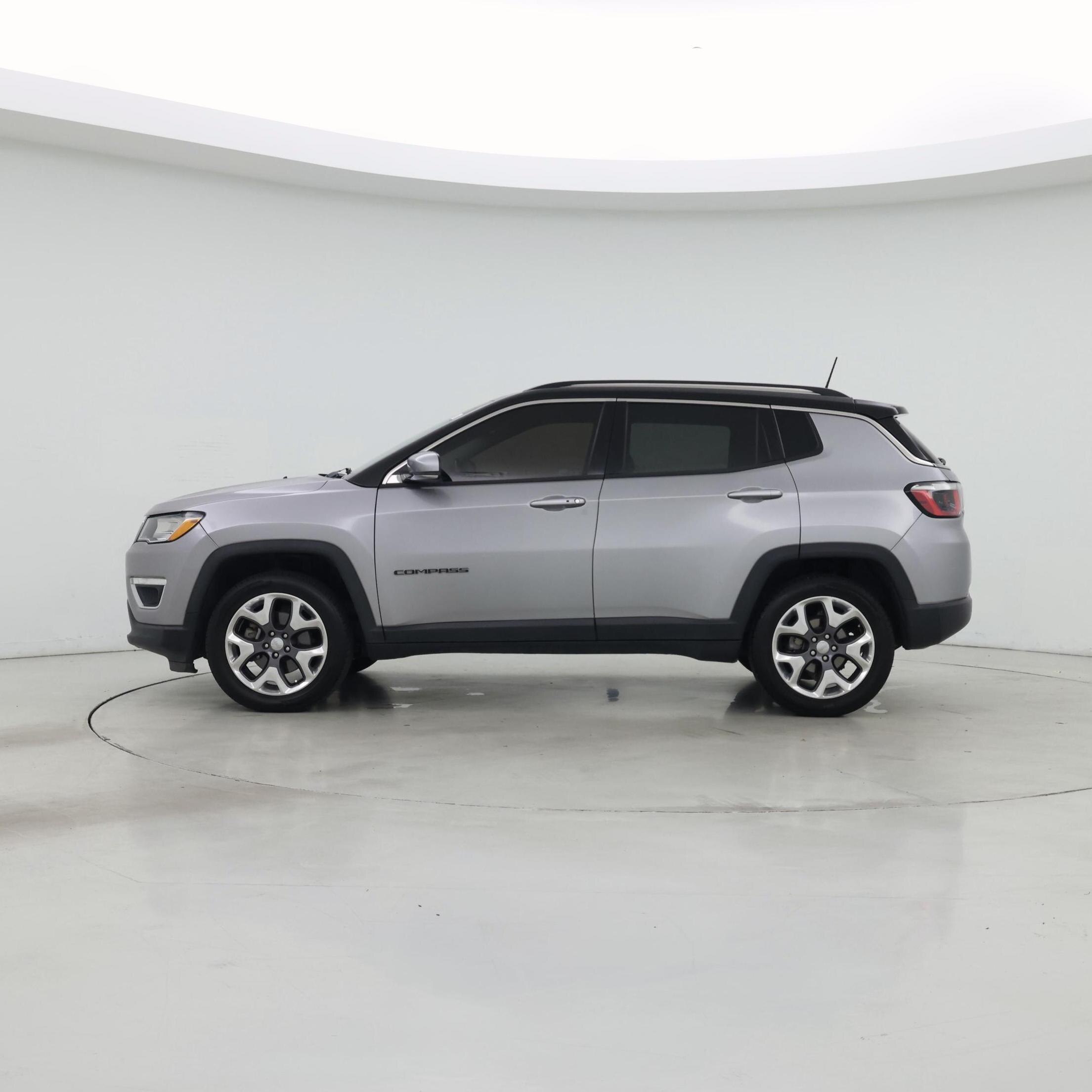 Thumbnail: 2020 Jeep Compass - 3