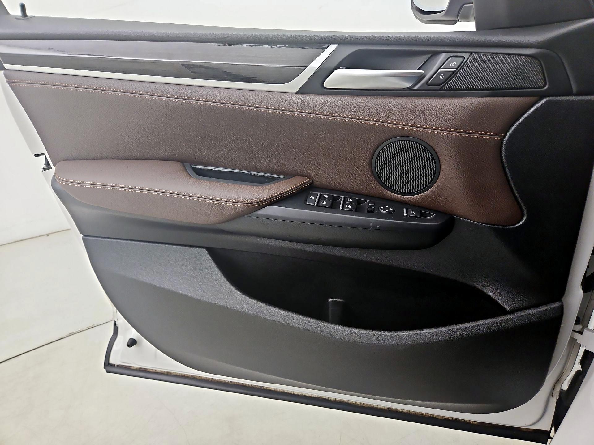 Thumbnail: 2015 BMW X3 - 12