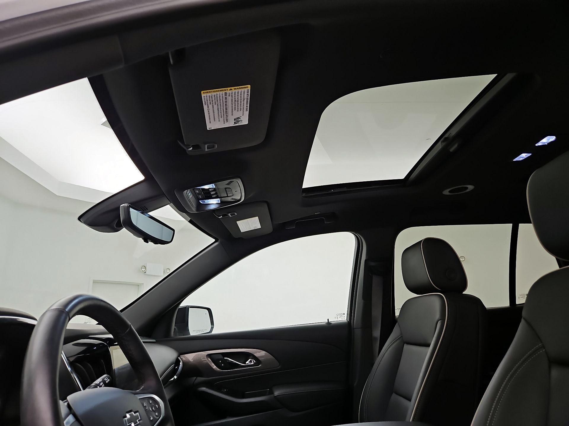 Thumbnail: 2023 Chevrolet Traverse - 19