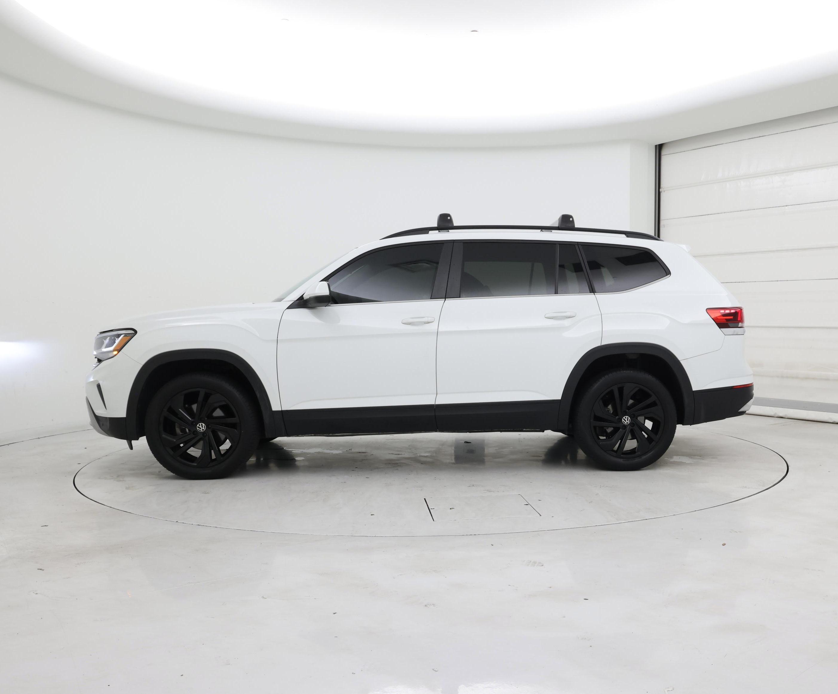 Thumbnail: 2023 Volkswagen Atlas - 3