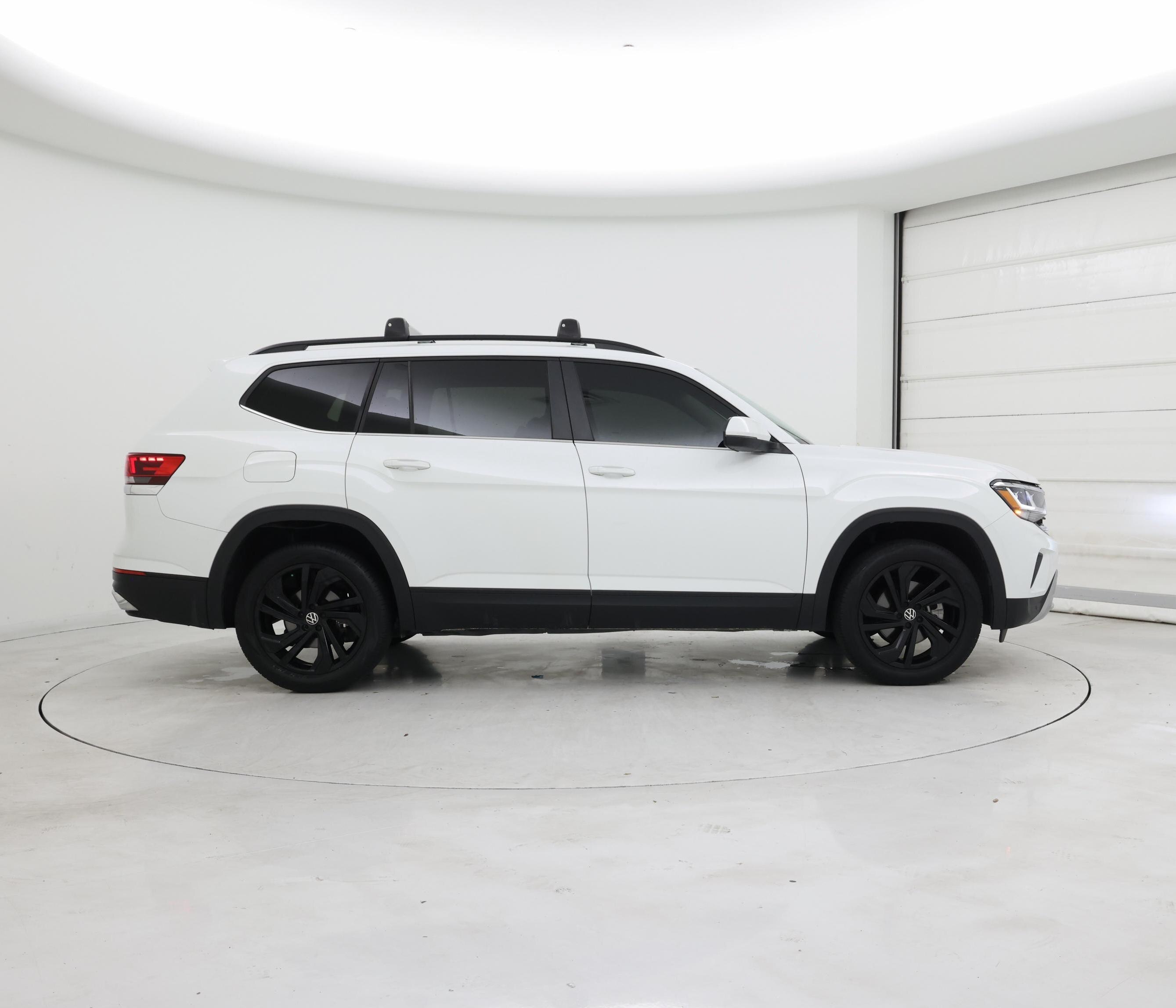 Thumbnail: 2023 Volkswagen Atlas - 7