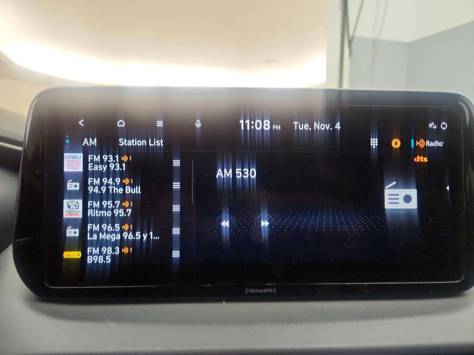 Thumbnail: 2023 Hyundai Santa Fe - 16