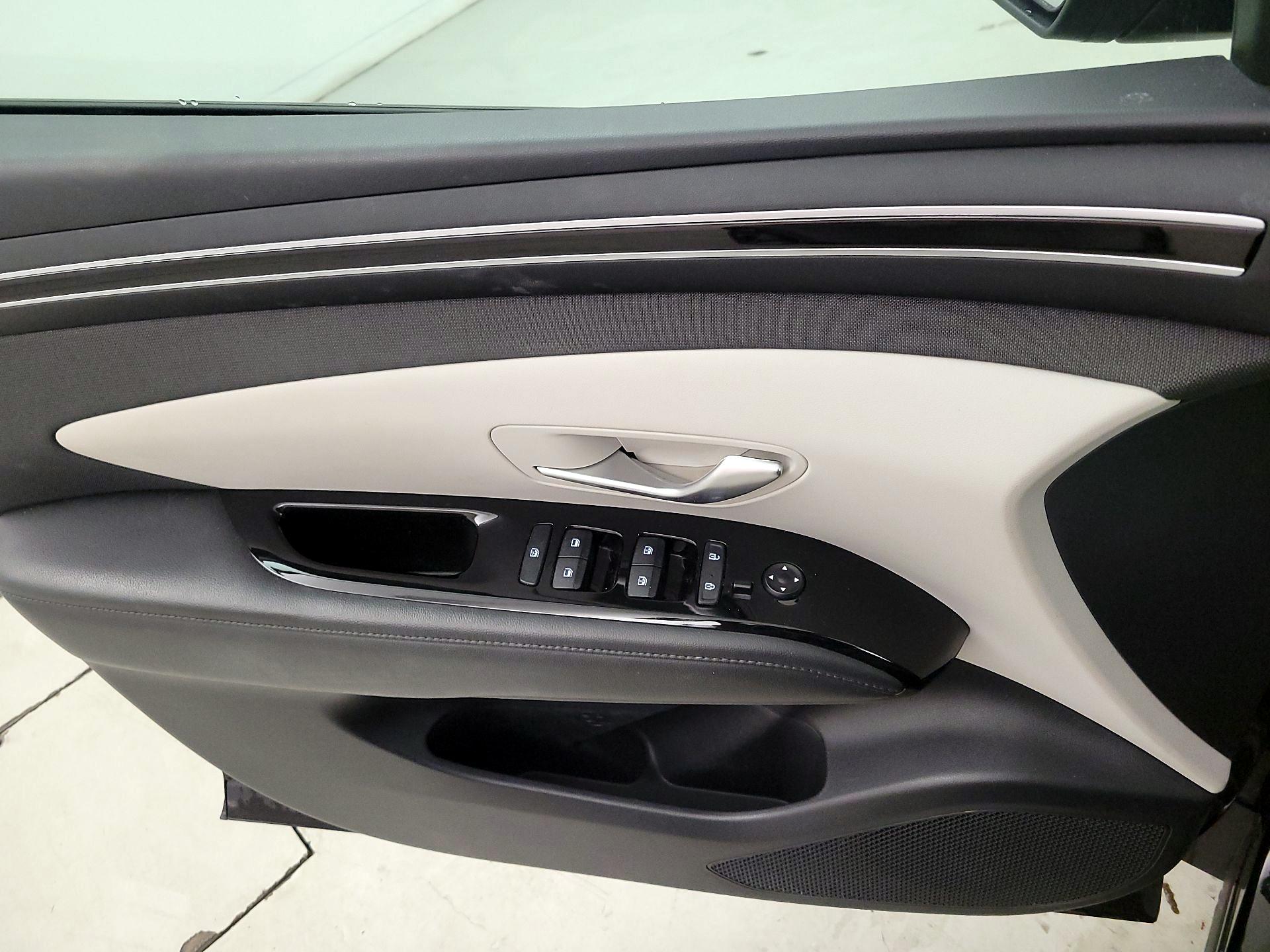 Thumbnail: 2022 Hyundai Tucson - 12