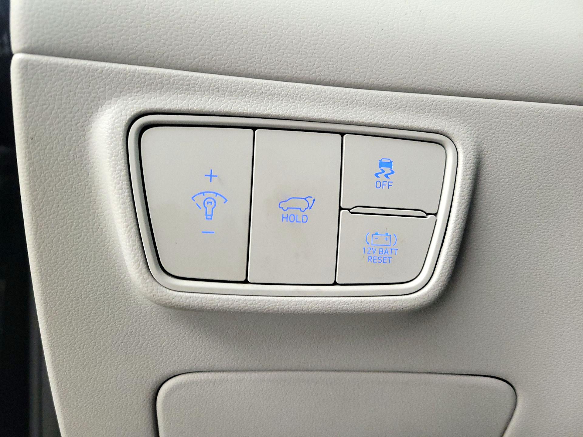 Thumbnail: 2022 Hyundai Tucson - 13