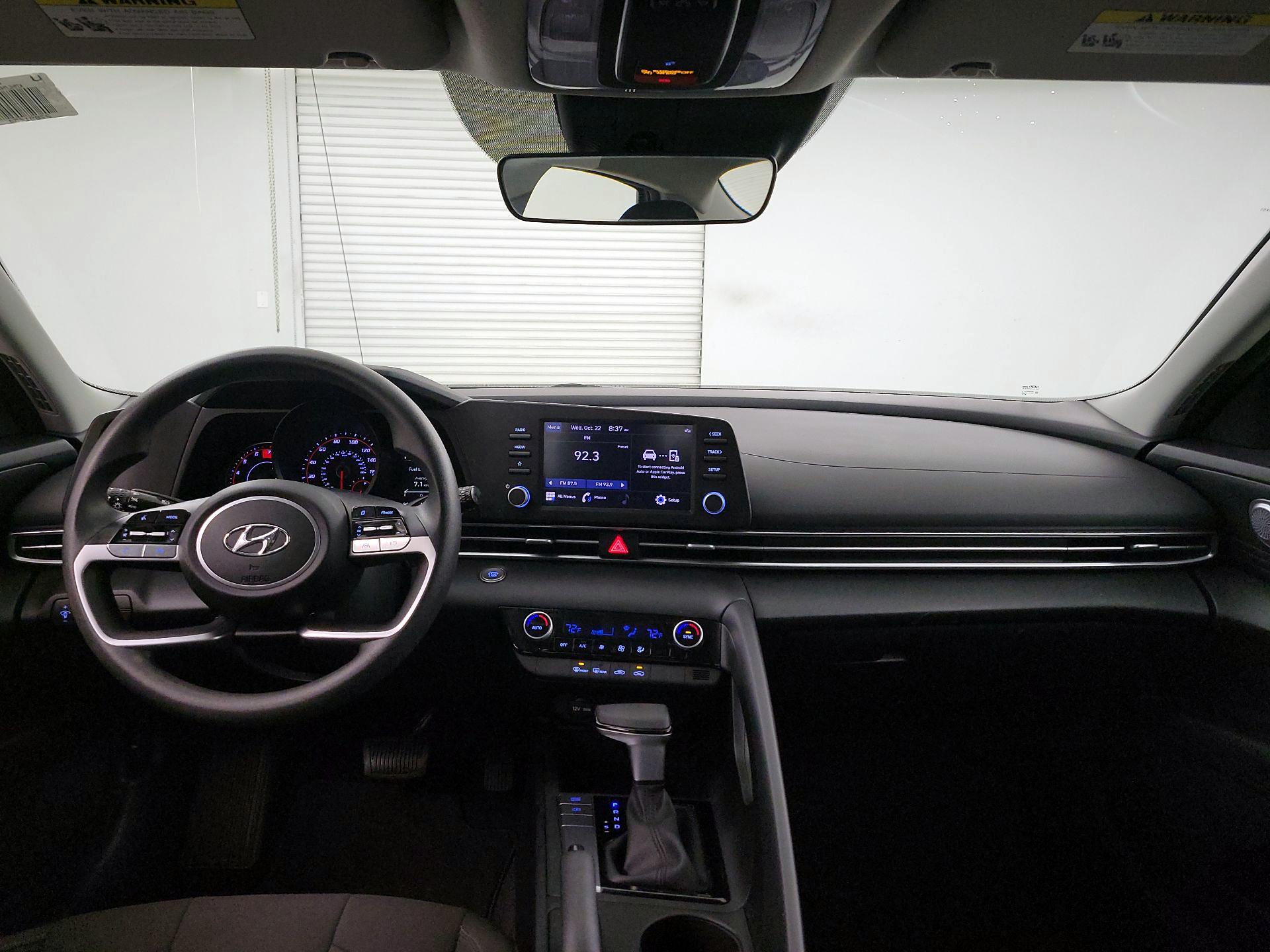 Thumbnail: 2023 Hyundai Elantra - 9