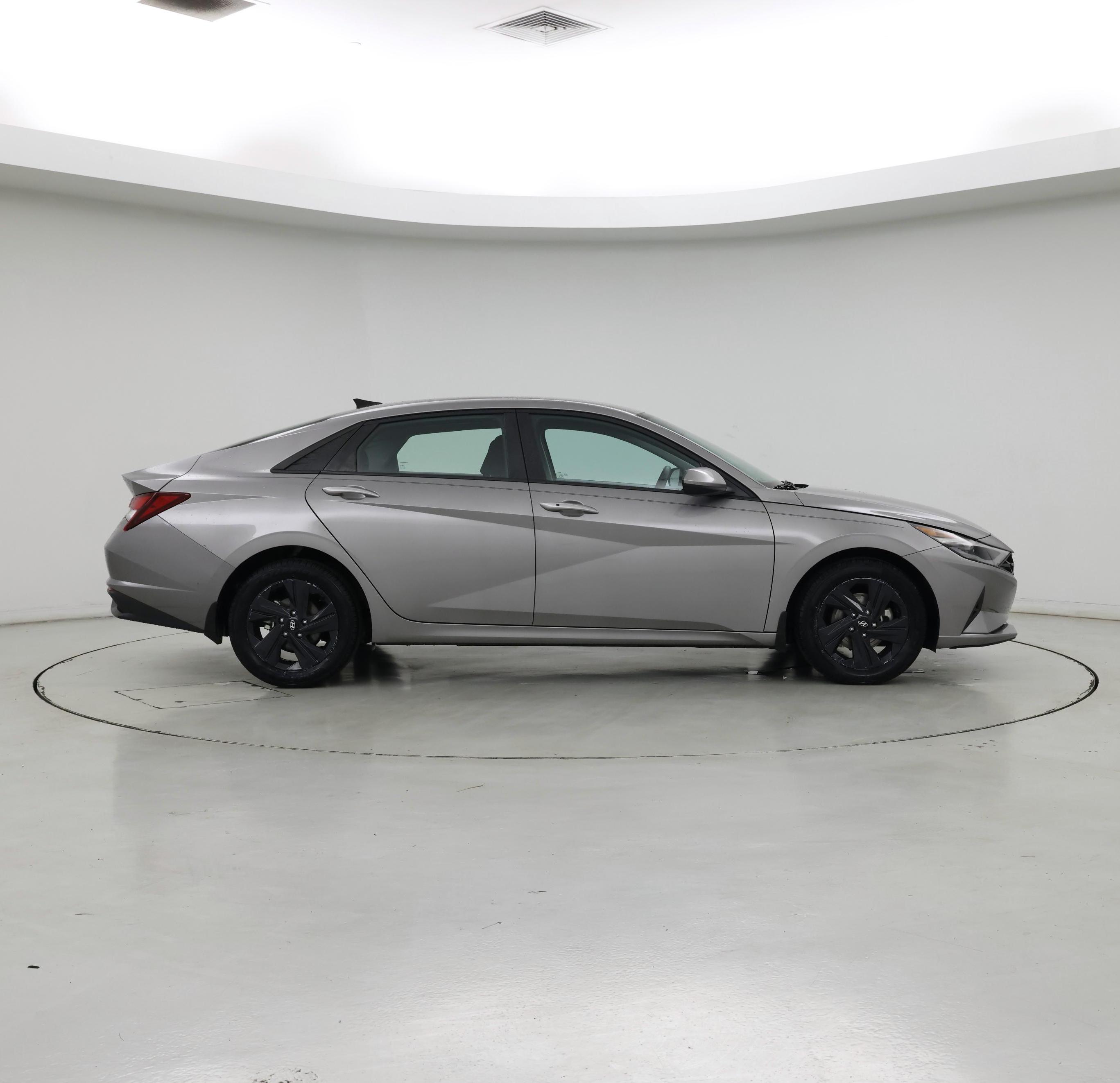 Thumbnail: 2023 Hyundai Elantra - 7
