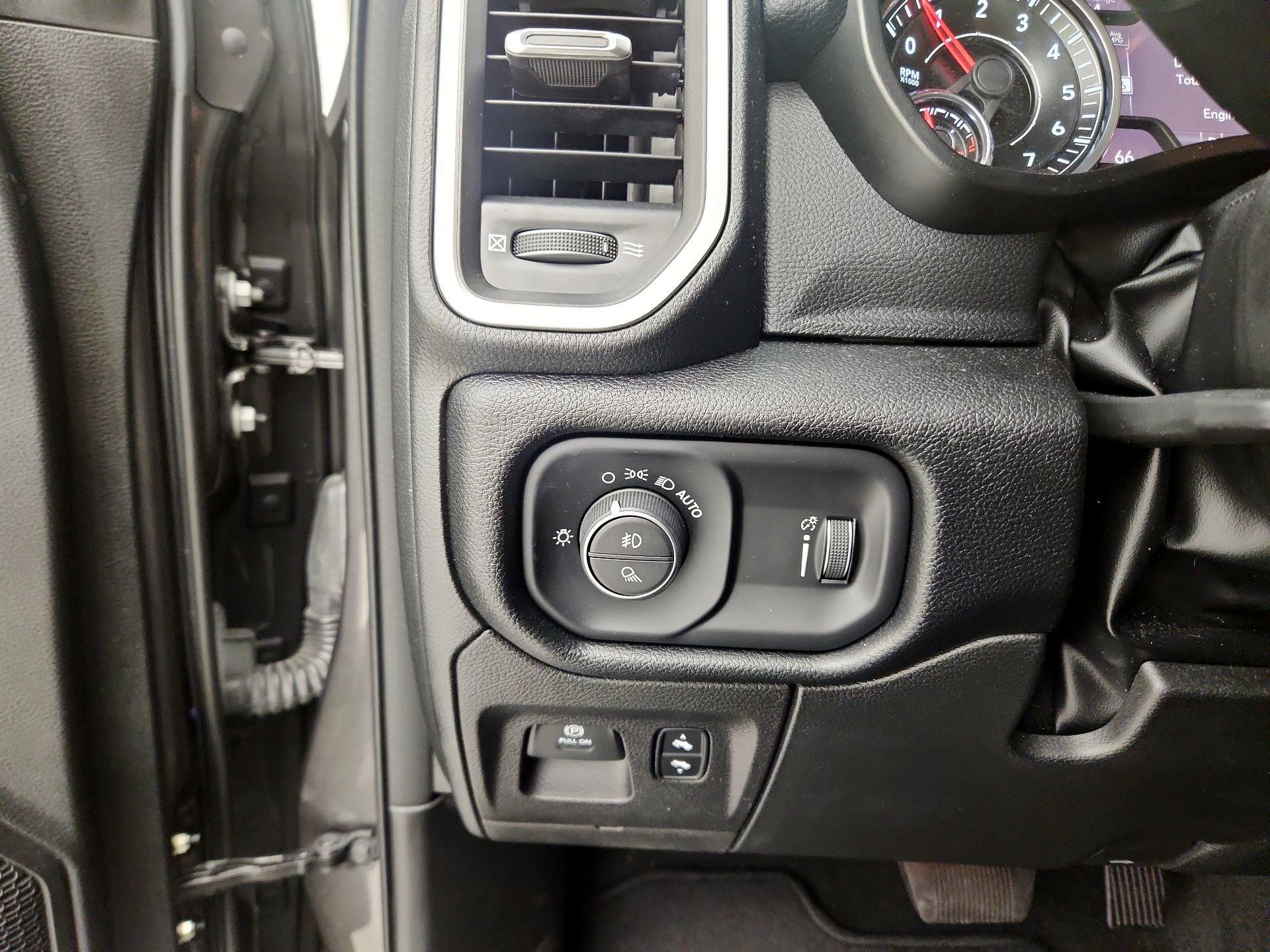 Thumbnail: 2022 RAM 1500 - 13