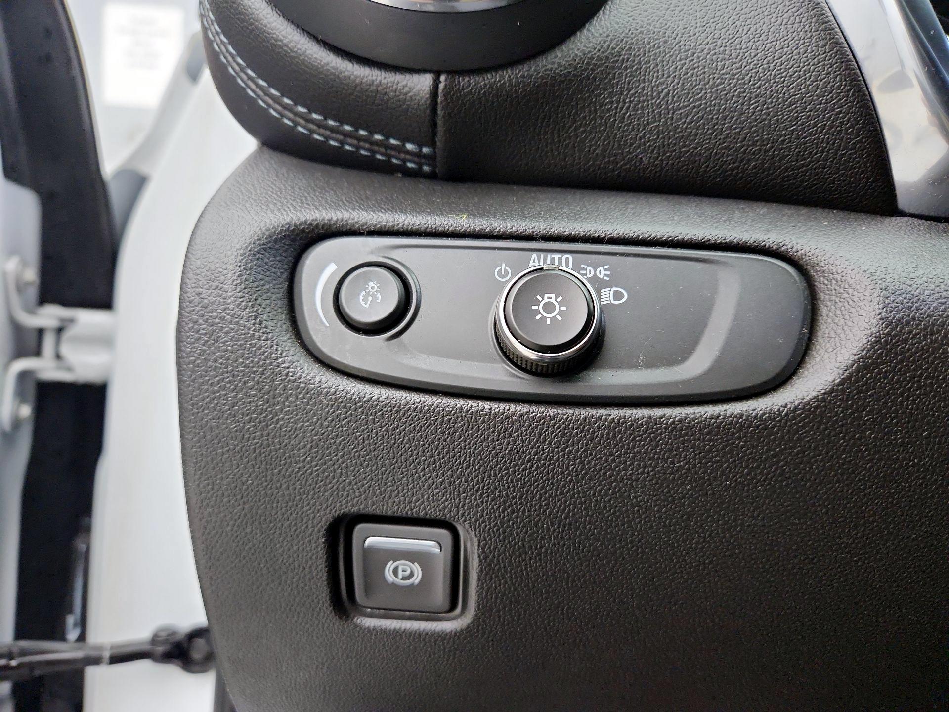 Thumbnail: 2021 Chevrolet Blazer - 13