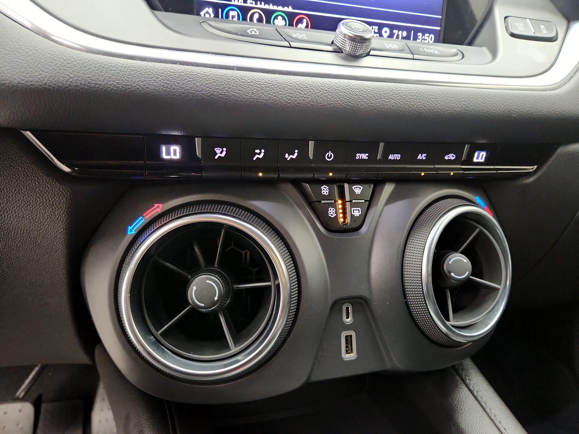 Thumbnail: 2021 Chevrolet Blazer - 16