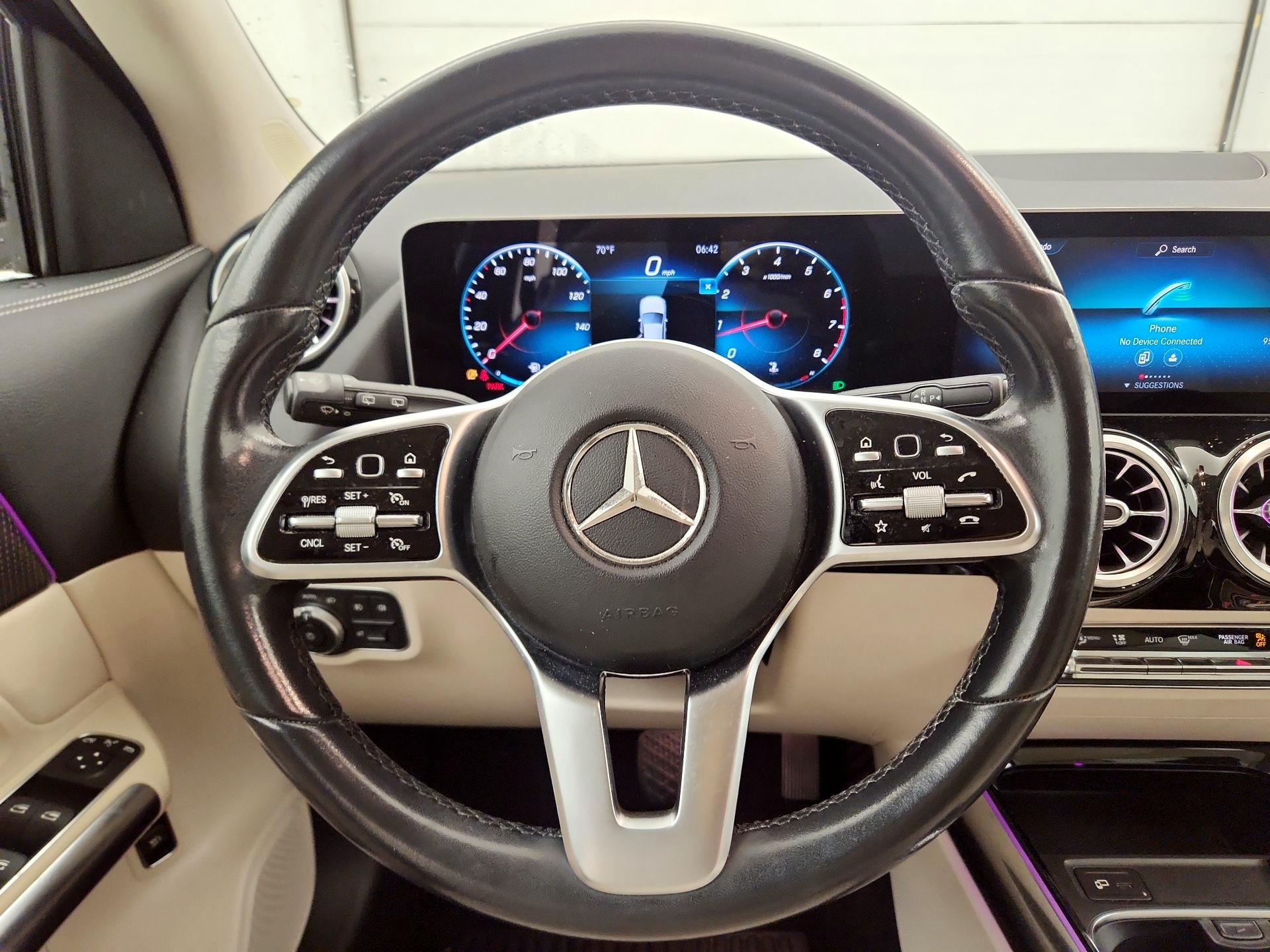 Thumbnail: 2021 Mercedes-Benz GLA - 10