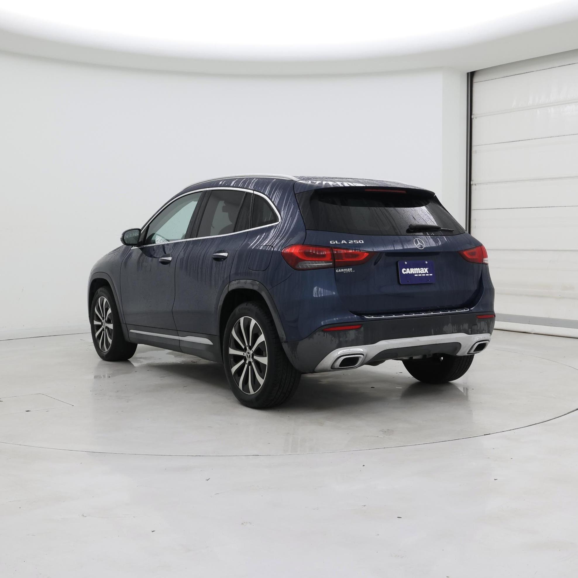 Thumbnail: 2021 Mercedes-Benz GLA - 2