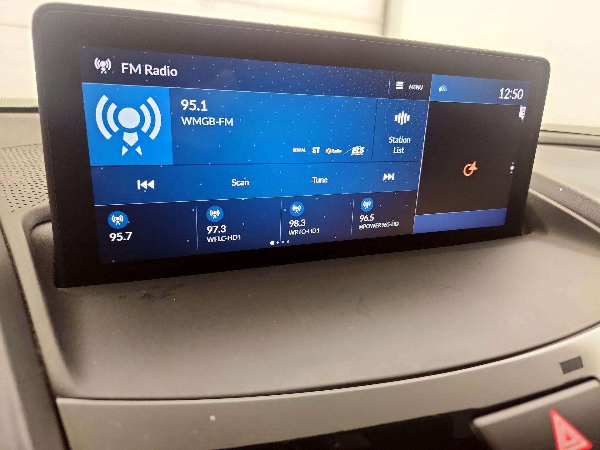 Thumbnail: 2021 Acura RDX - 16