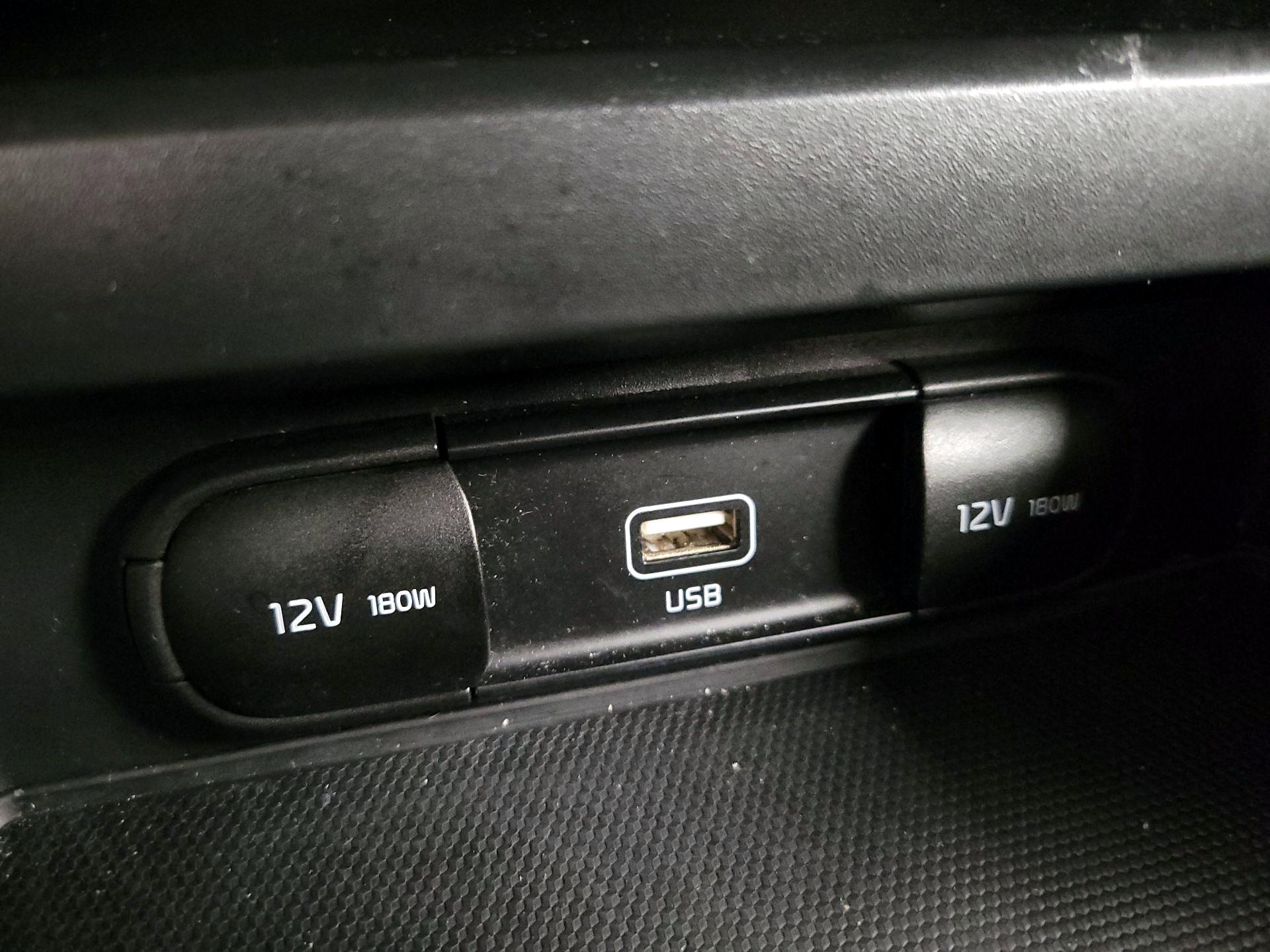 Thumbnail: 2021 Kia Soul - 18