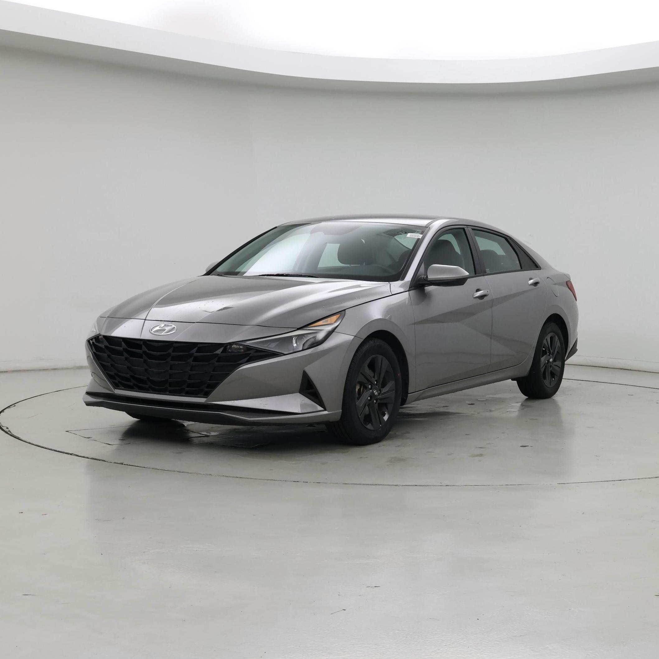 Thumbnail: 2023 Hyundai Elantra - 4