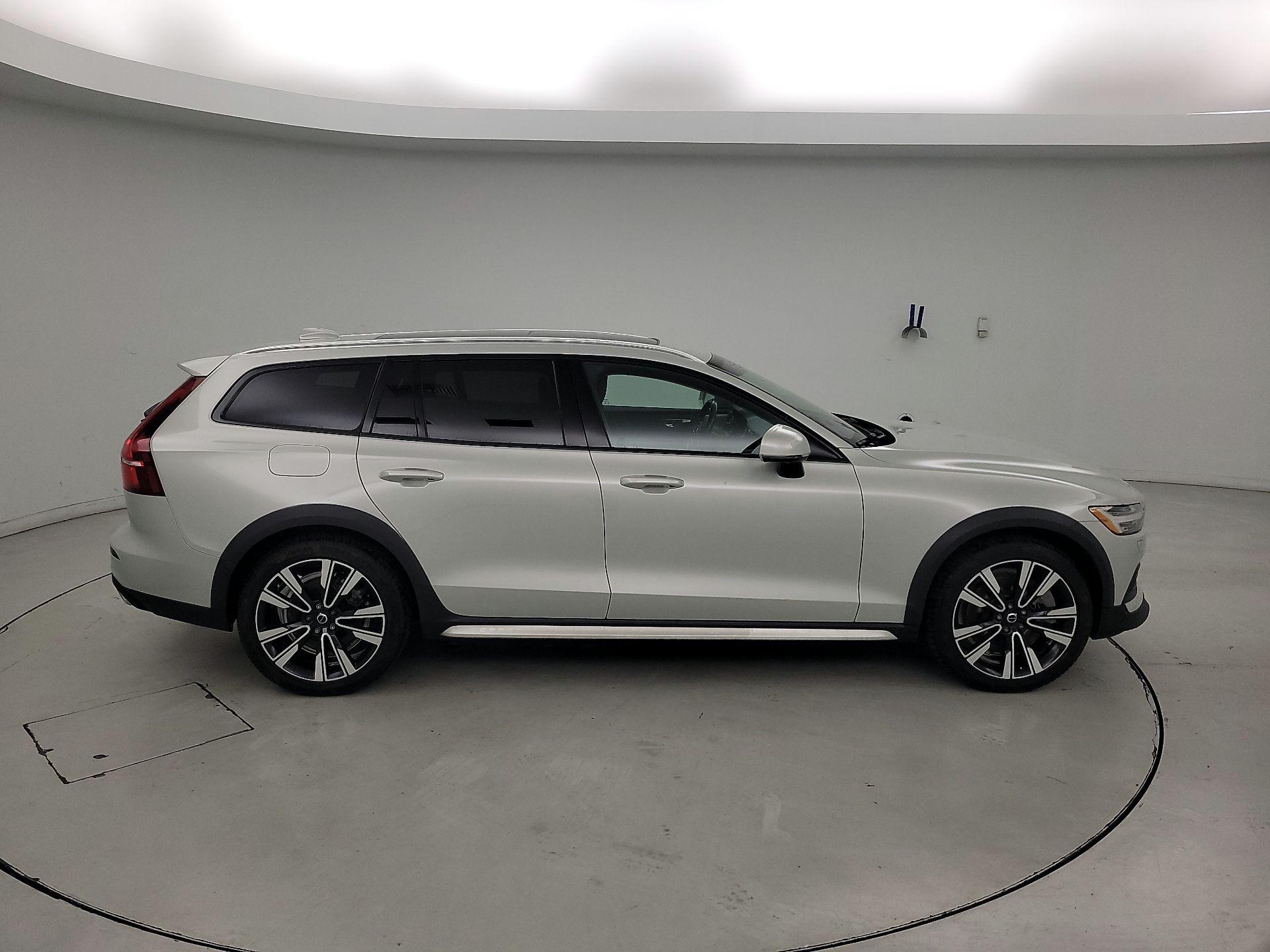 Thumbnail: 2020 Volvo S60 - 4