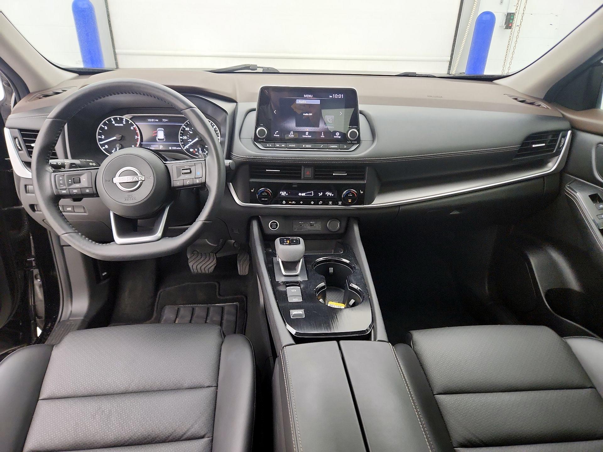 Thumbnail: 2023 Nissan Rogue - 9