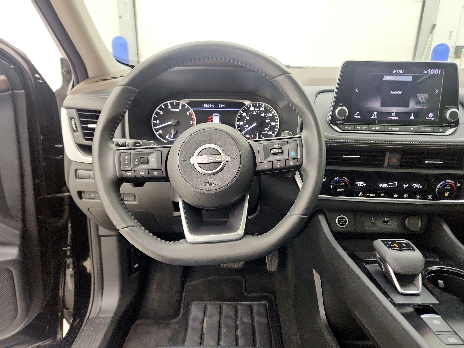 Thumbnail: 2023 Nissan Rogue - 10