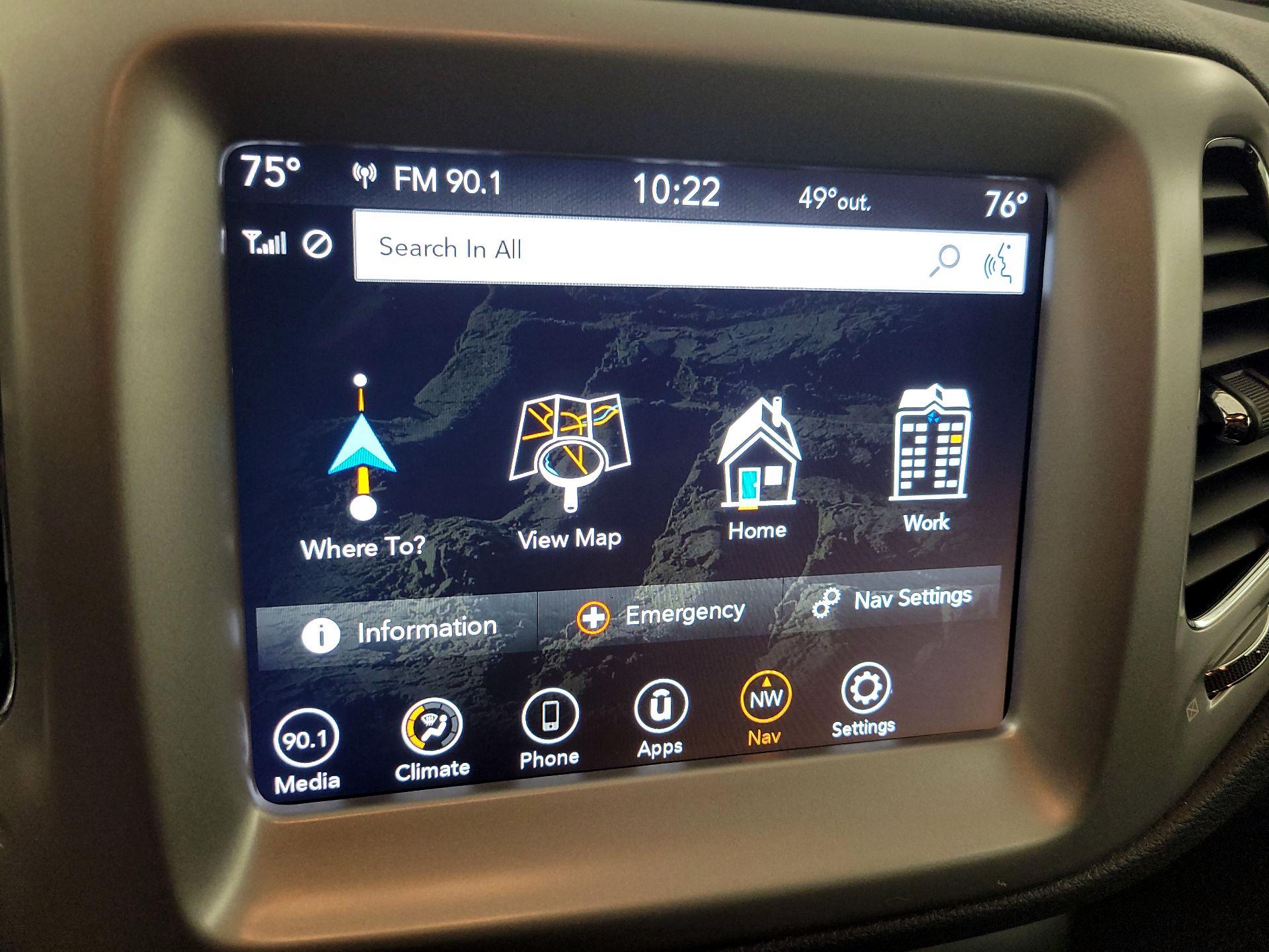 Thumbnail: 2021 Jeep Compass - 12