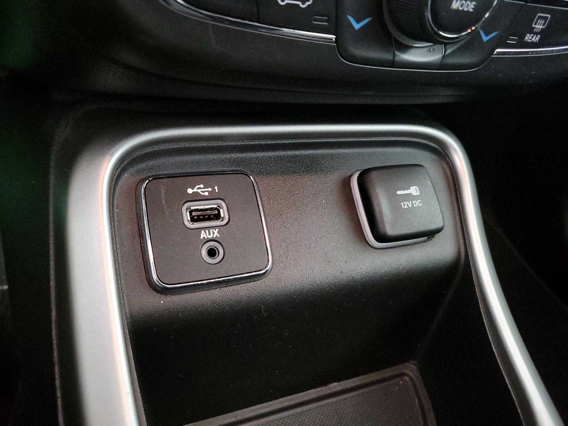 Thumbnail: 2021 Jeep Compass - 17