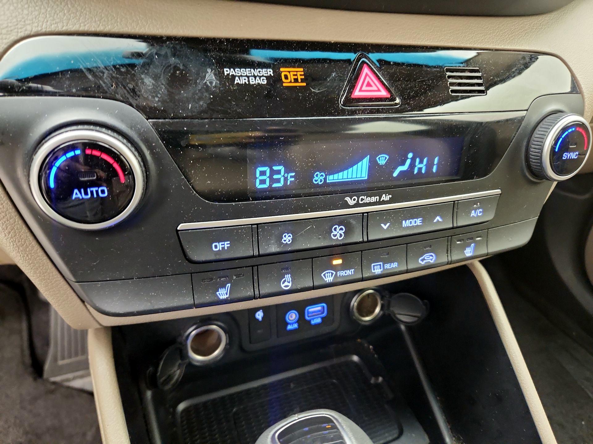 Thumbnail: 2021 Hyundai Tucson - 16