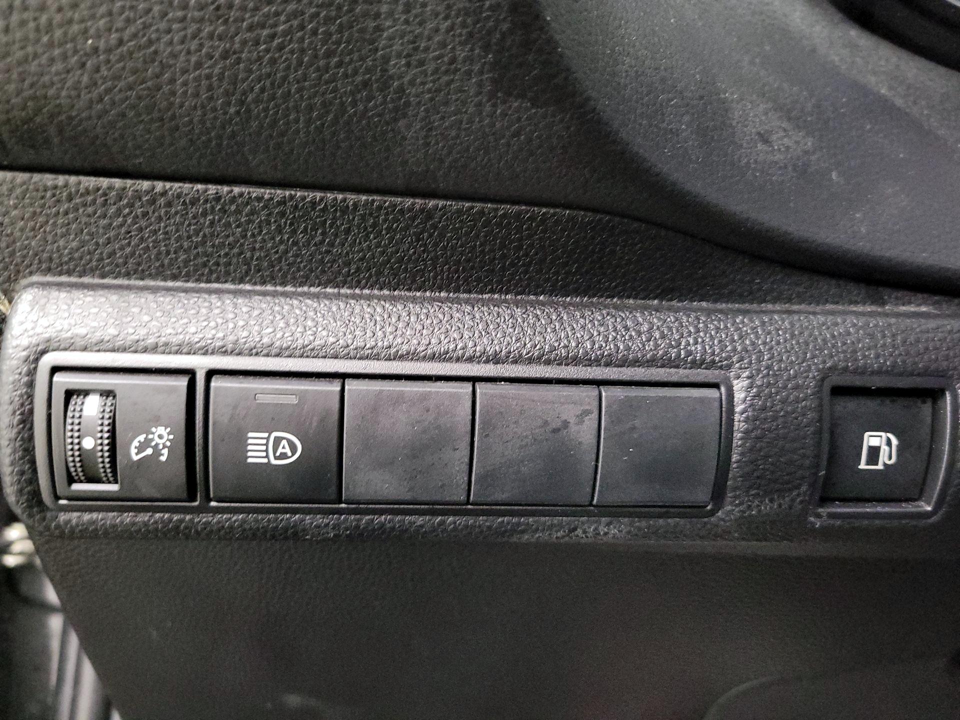 Thumbnail: 2022 Toyota Corolla - 13