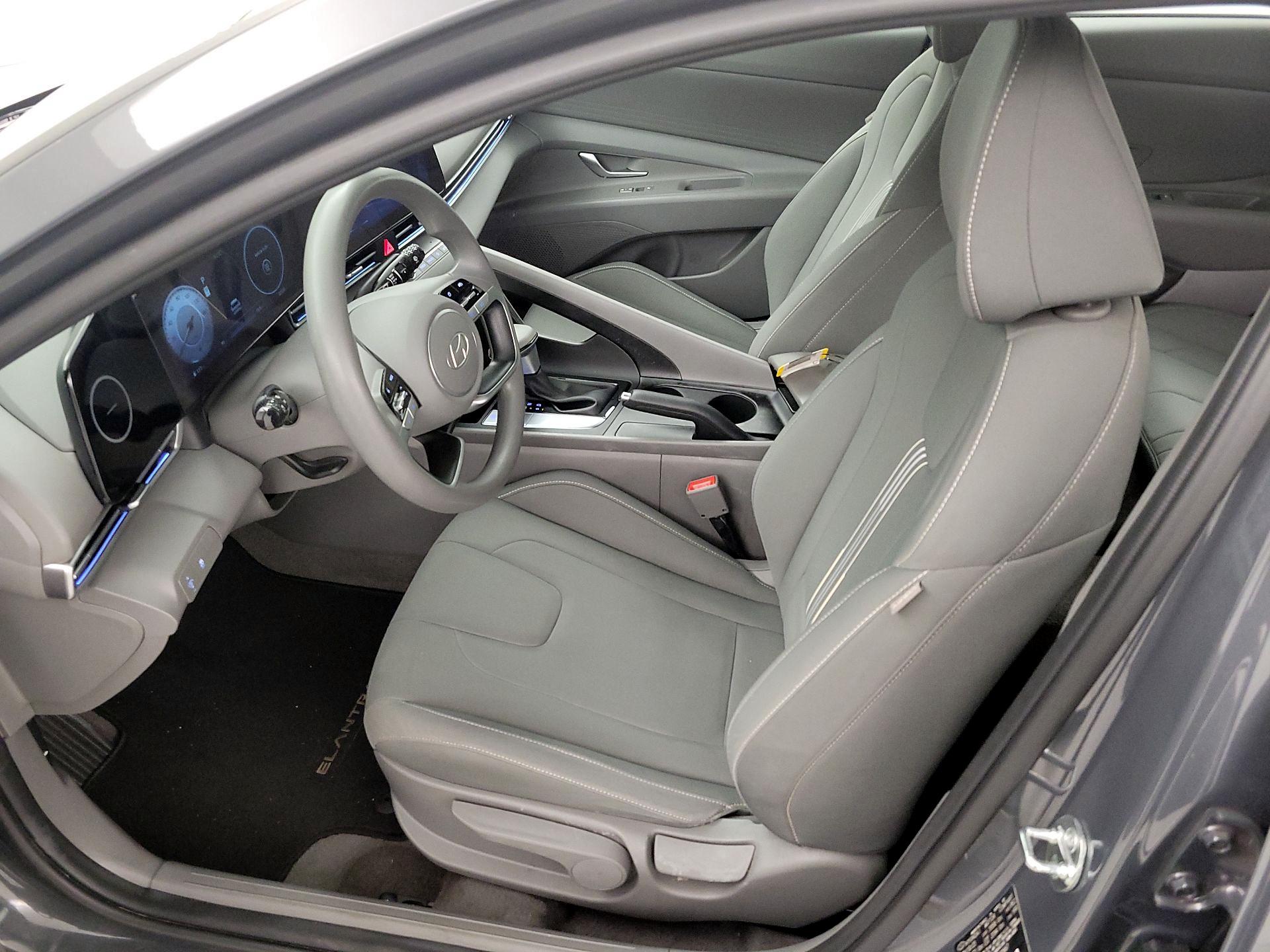 Thumbnail: 2024 Hyundai Elantra - 11