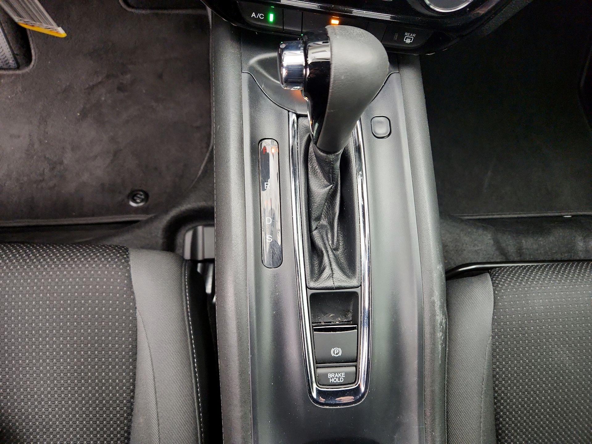 Thumbnail: 2021 Honda HR-V - 17