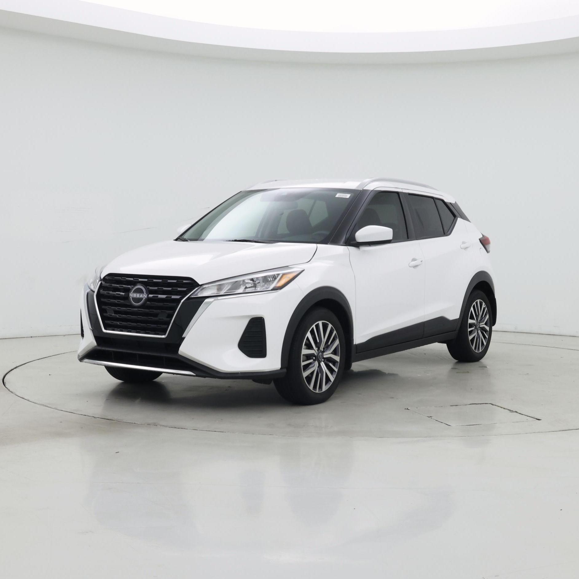 Thumbnail: 2023 Nissan Kicks - 4