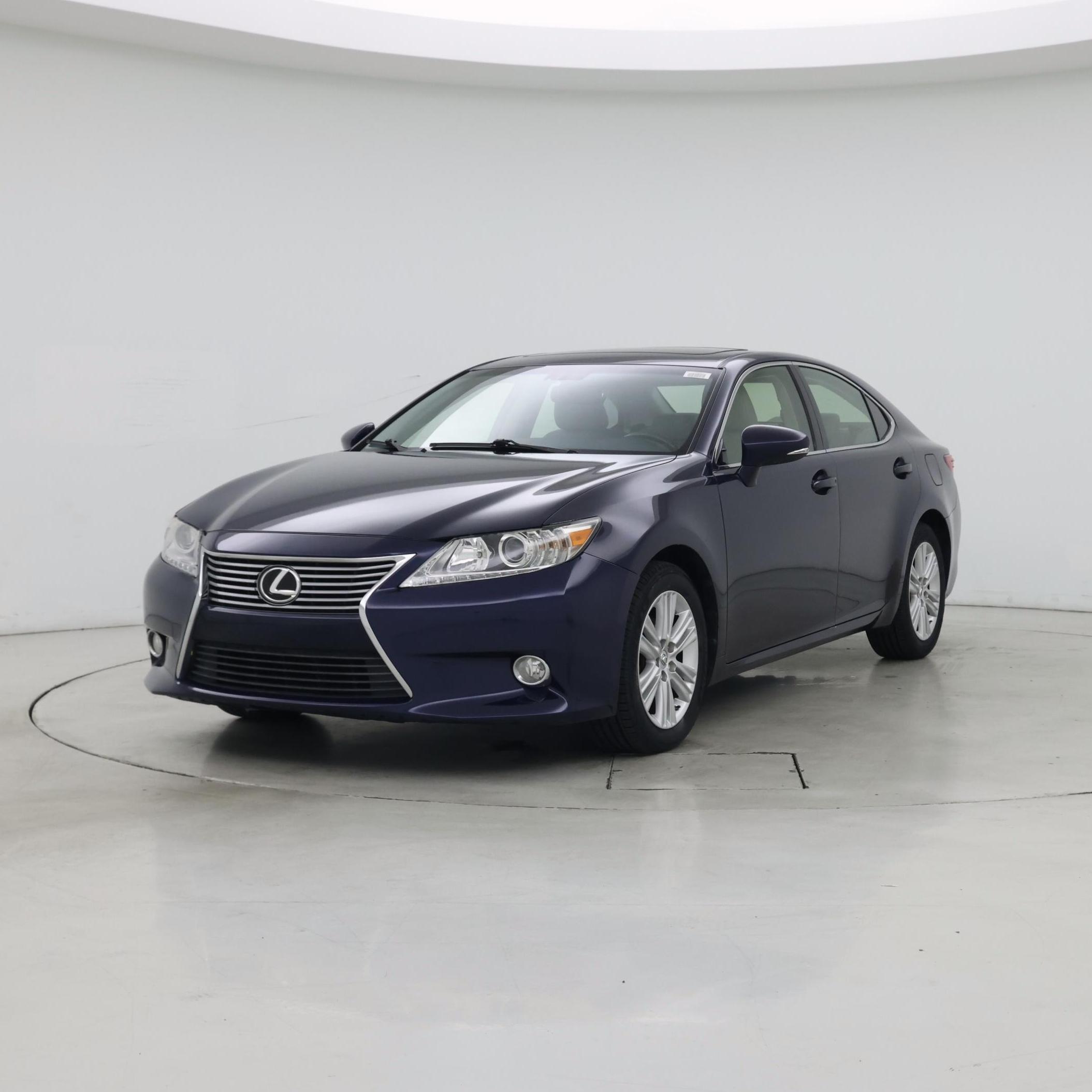 Thumbnail: 2015 Lexus ES - 4
