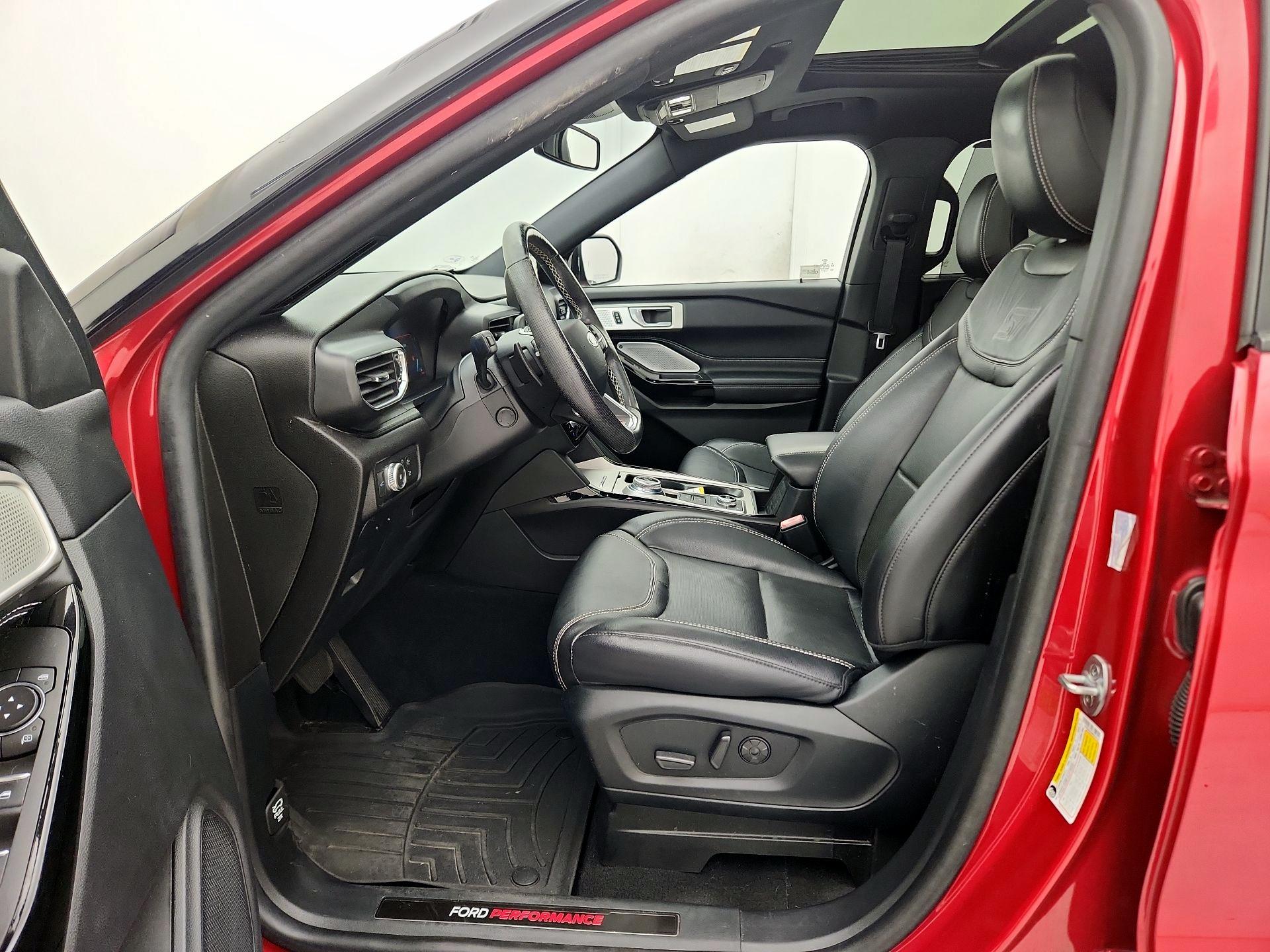 Thumbnail: 2021 Ford Explorer - 11