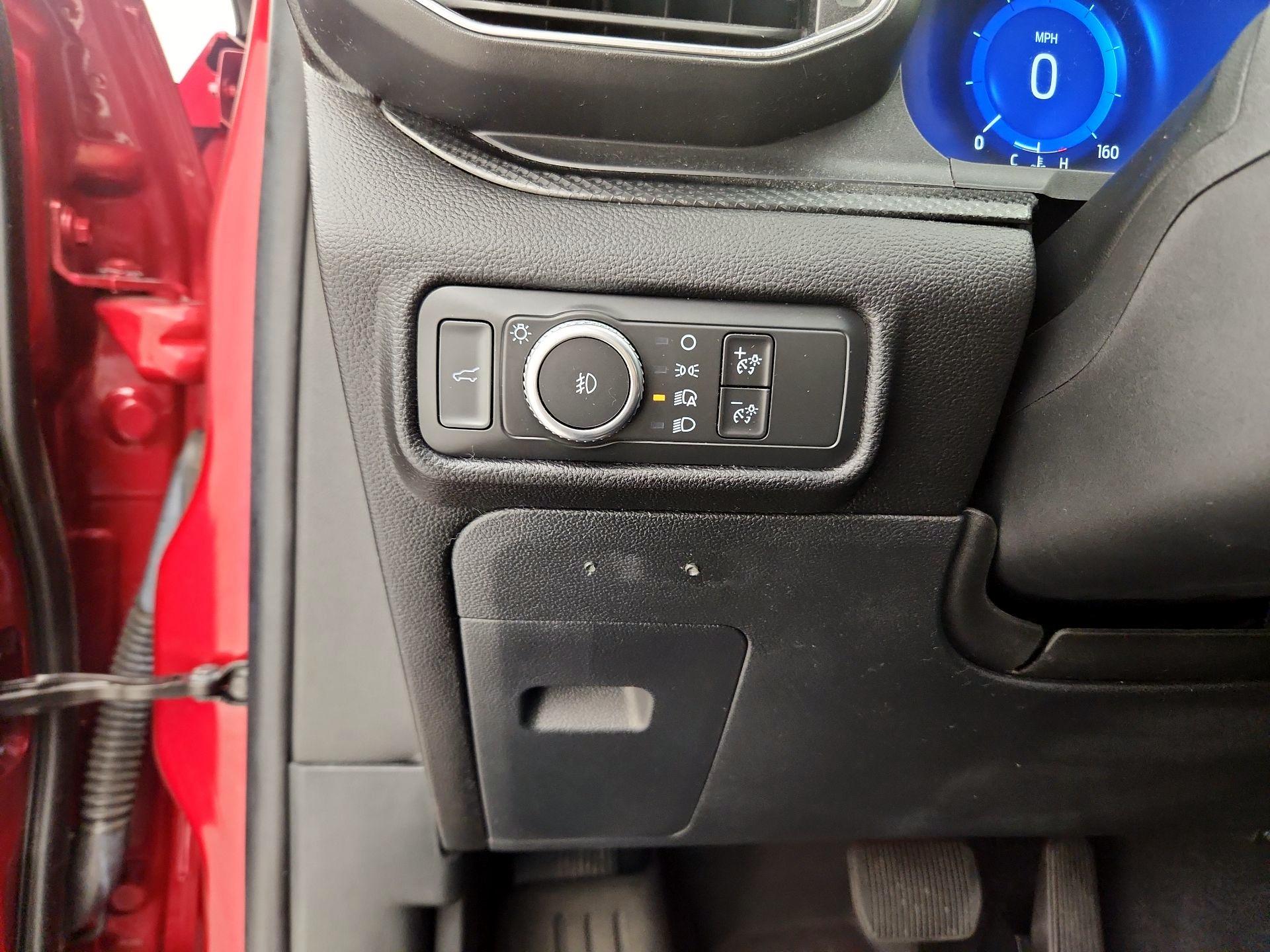 Thumbnail: 2021 Ford Explorer - 13