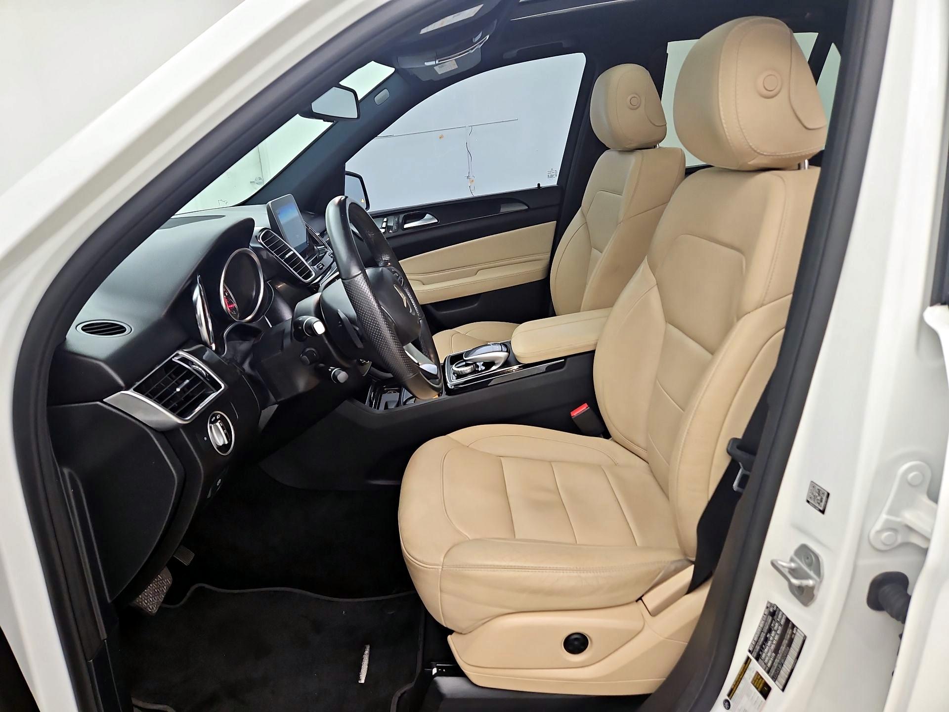 Thumbnail: 2018 Mercedes-Benz GLE - 11