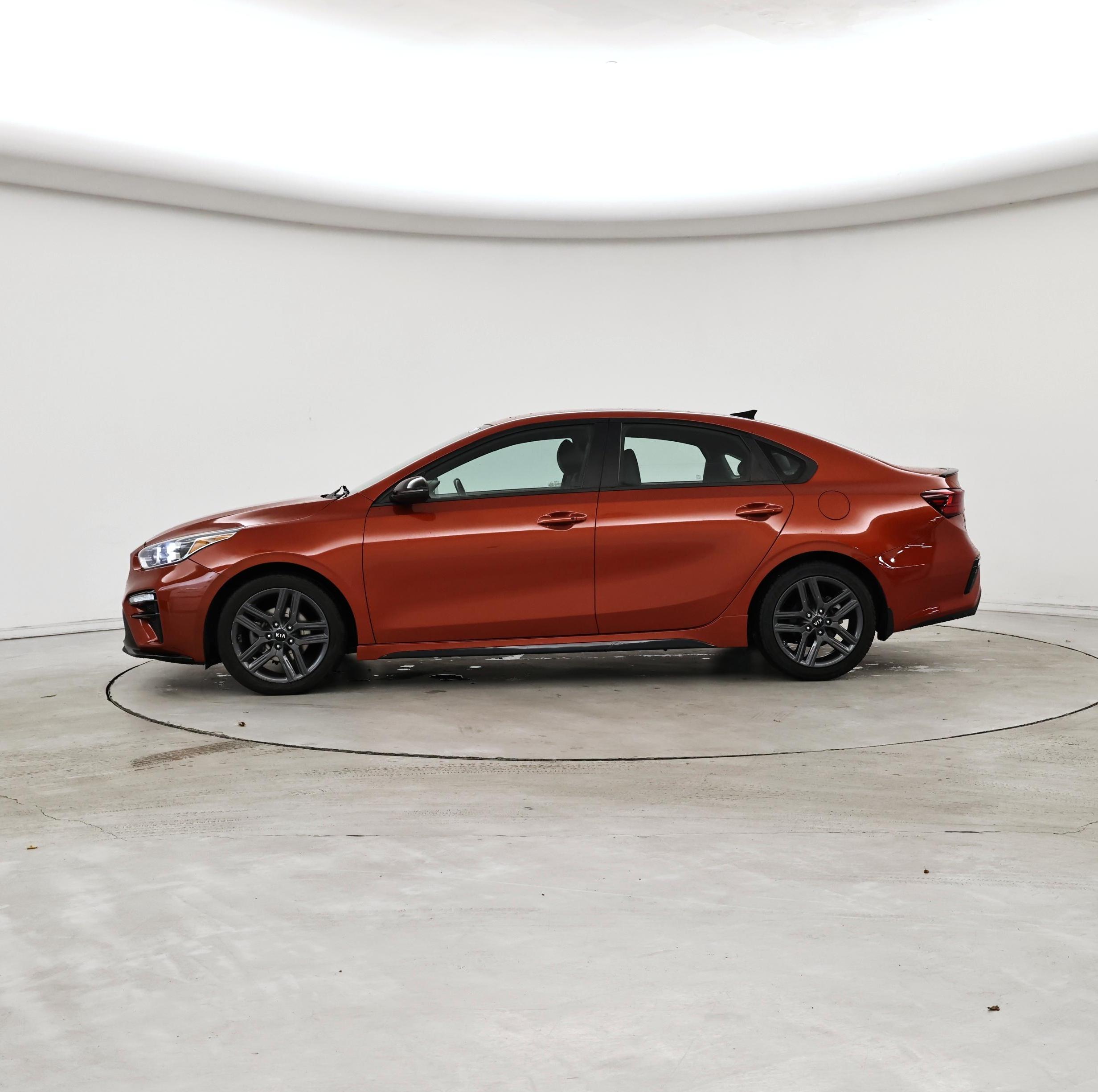 Thumbnail: 2021 Kia Forte - 3