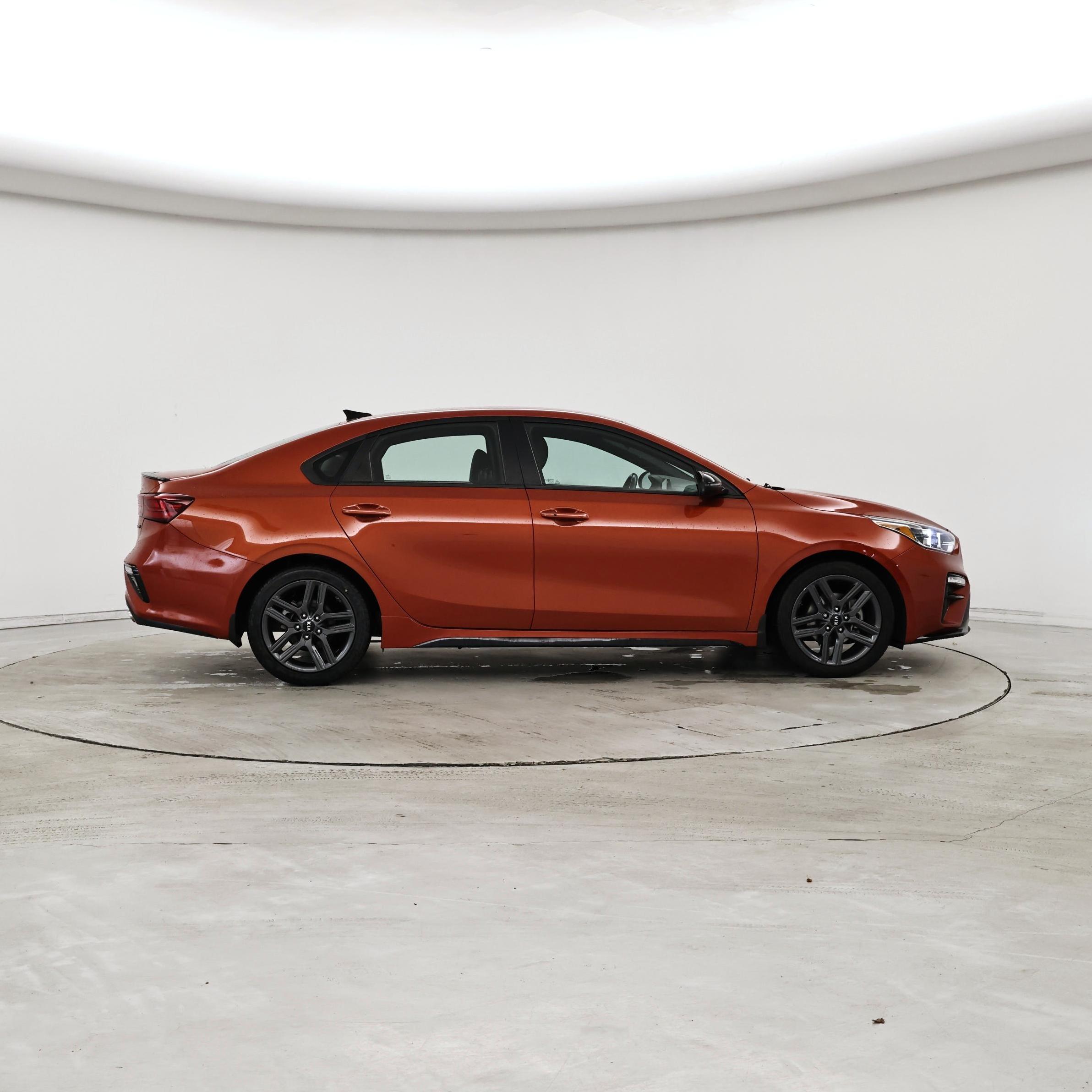 Thumbnail: 2021 Kia Forte - 7