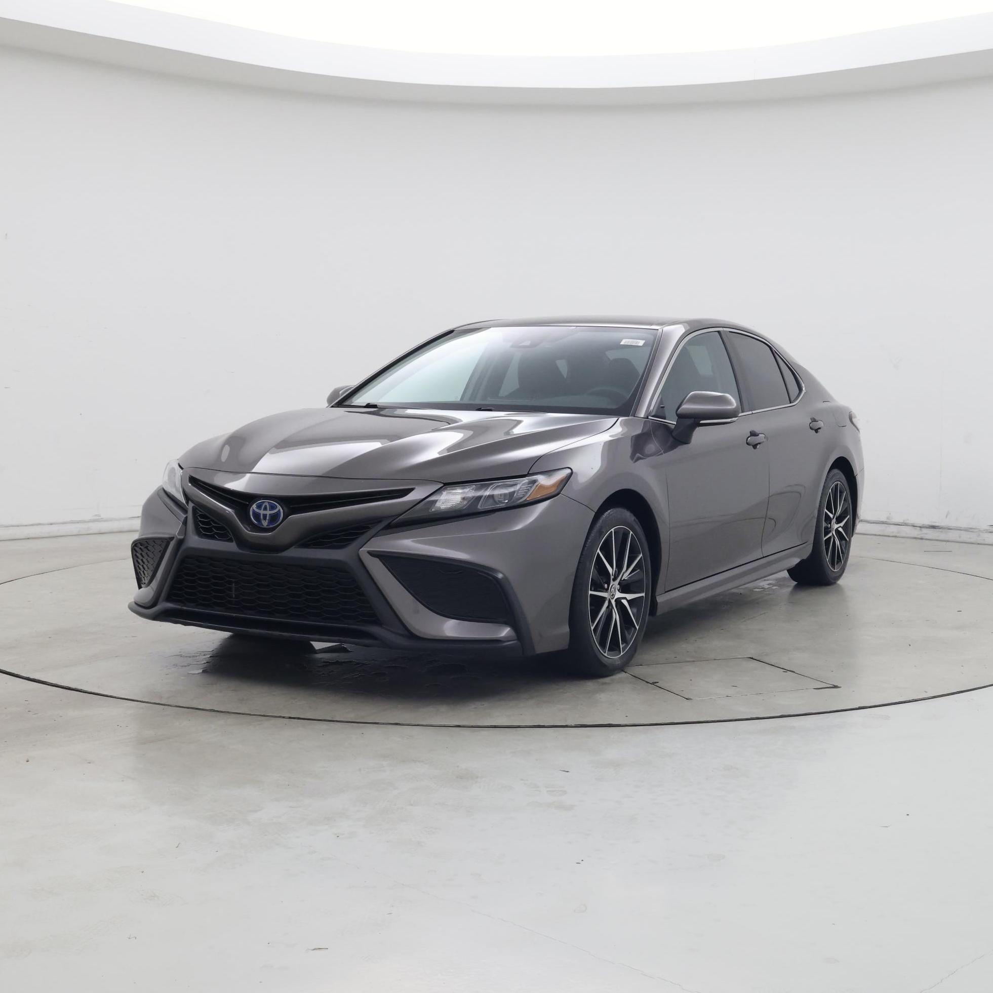 Thumbnail: 2022 Toyota Camry - 4