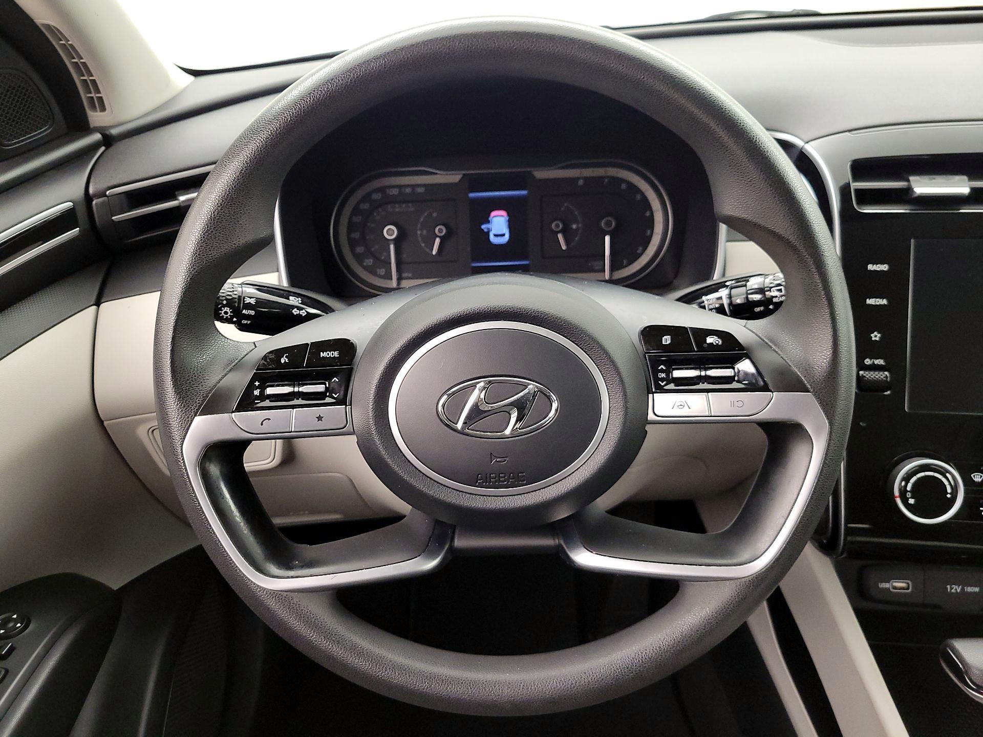 Thumbnail: 2022 Hyundai Tucson - 10