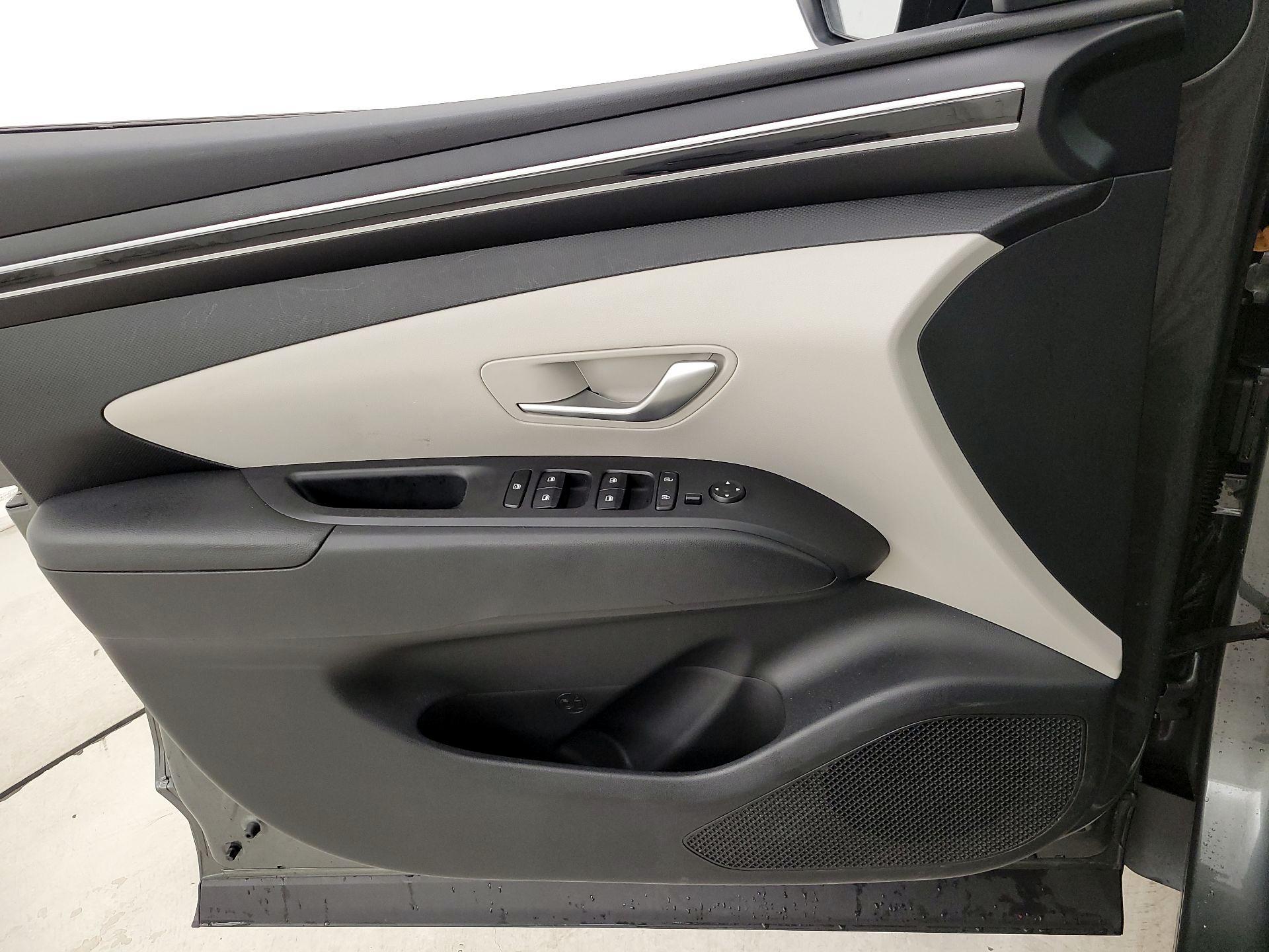 Thumbnail: 2022 Hyundai Tucson - 12