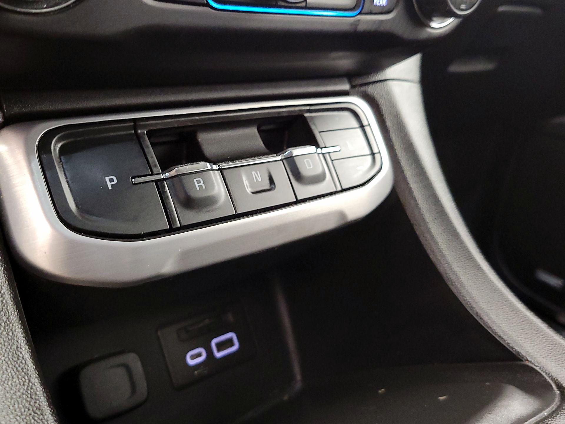 Thumbnail: 2023 GMC Acadia - 18